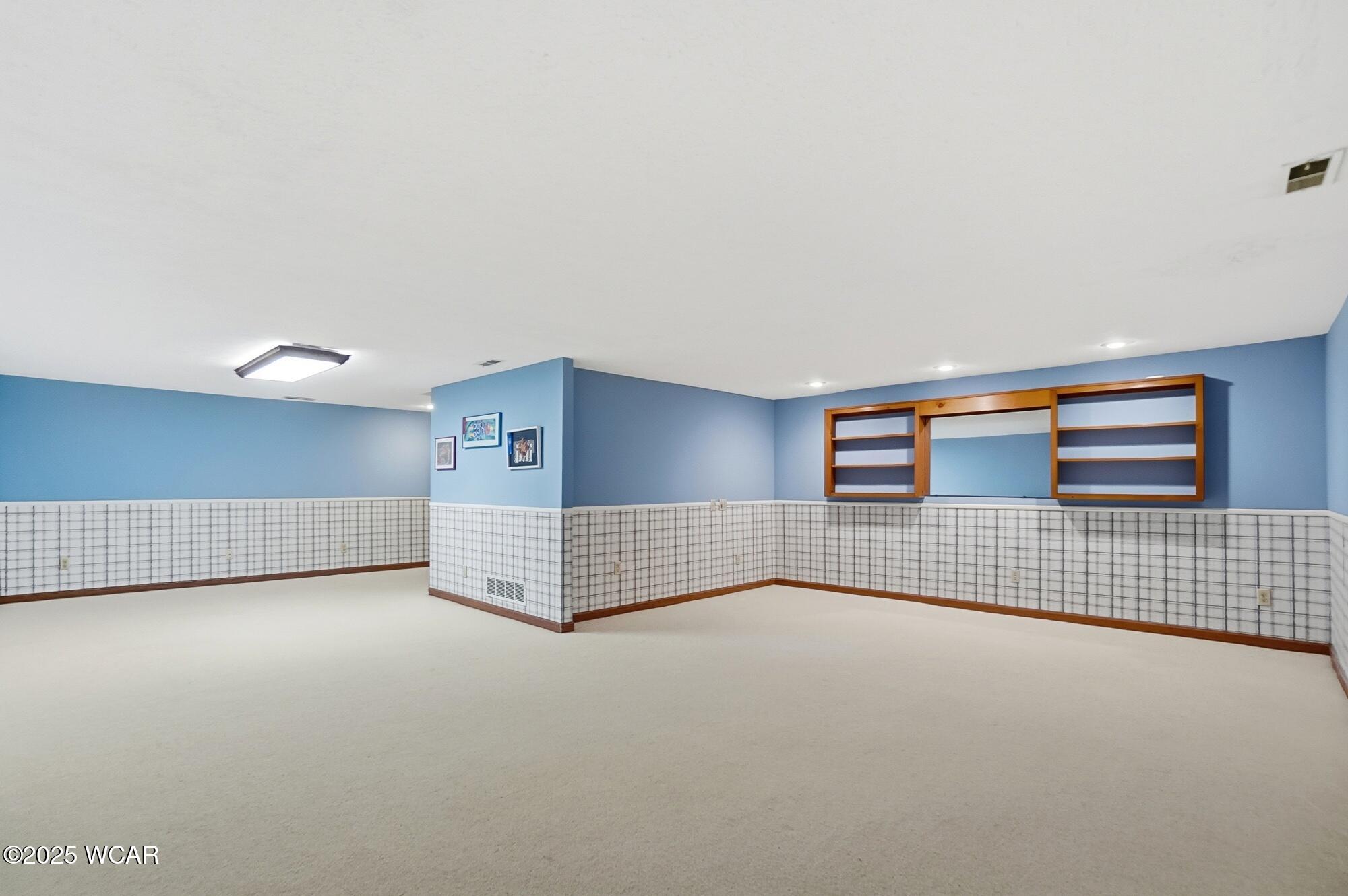 307 Ridge Crest Circle, Lima, Ohio