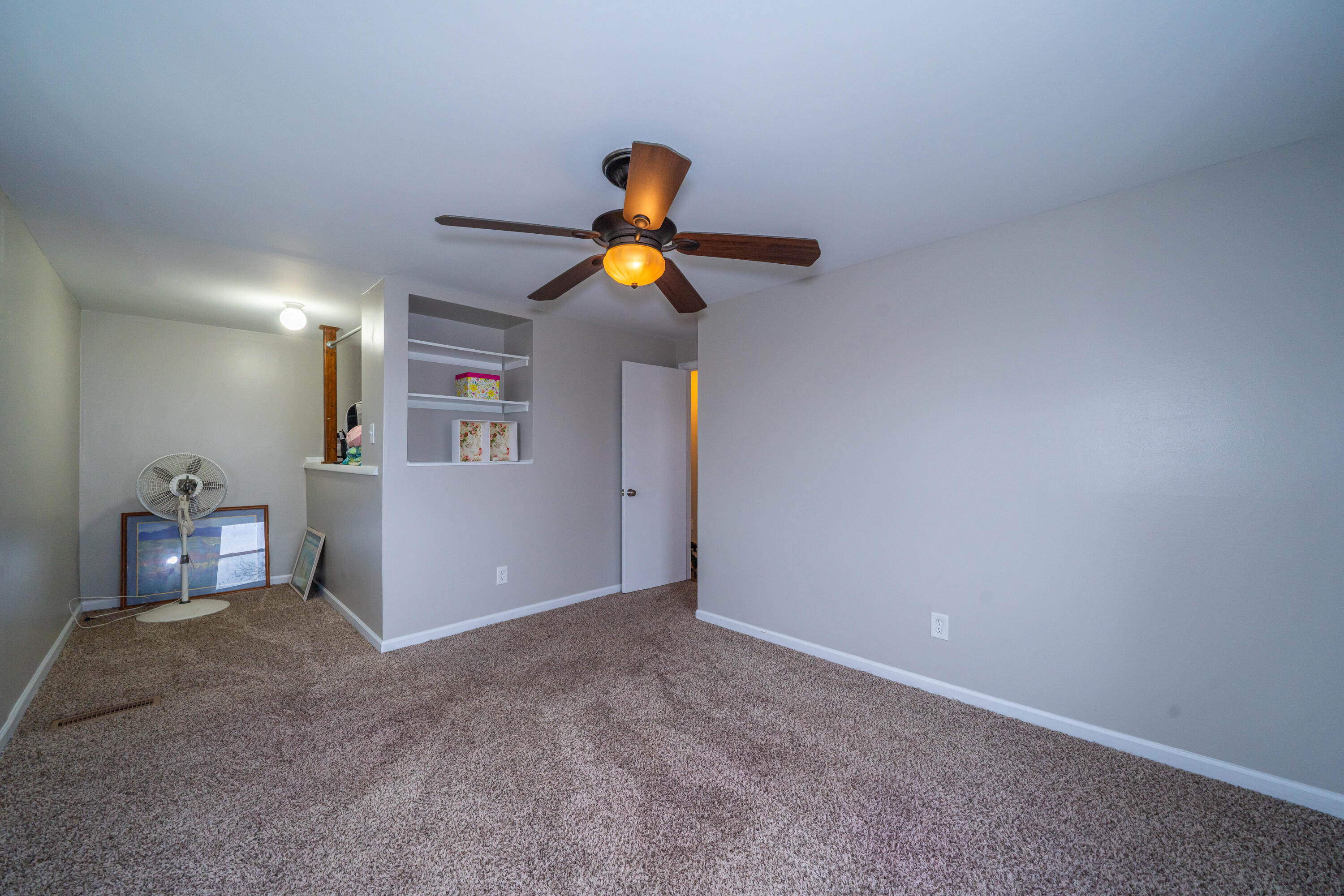 7616 Harshmanville Road, Huber Heights, Ohio 45424