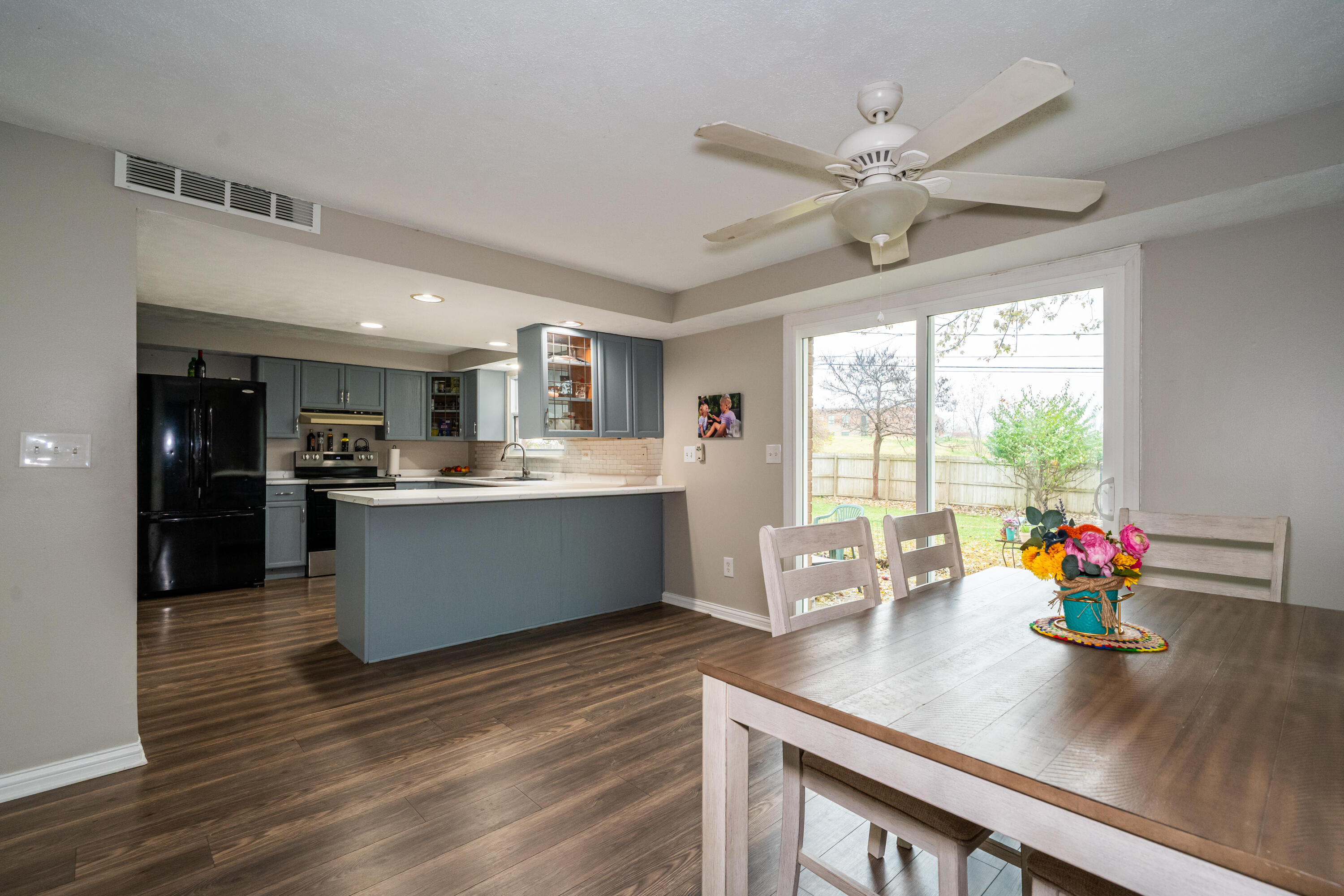 7616 Harshmanville Road, Huber Heights, Ohio 45424