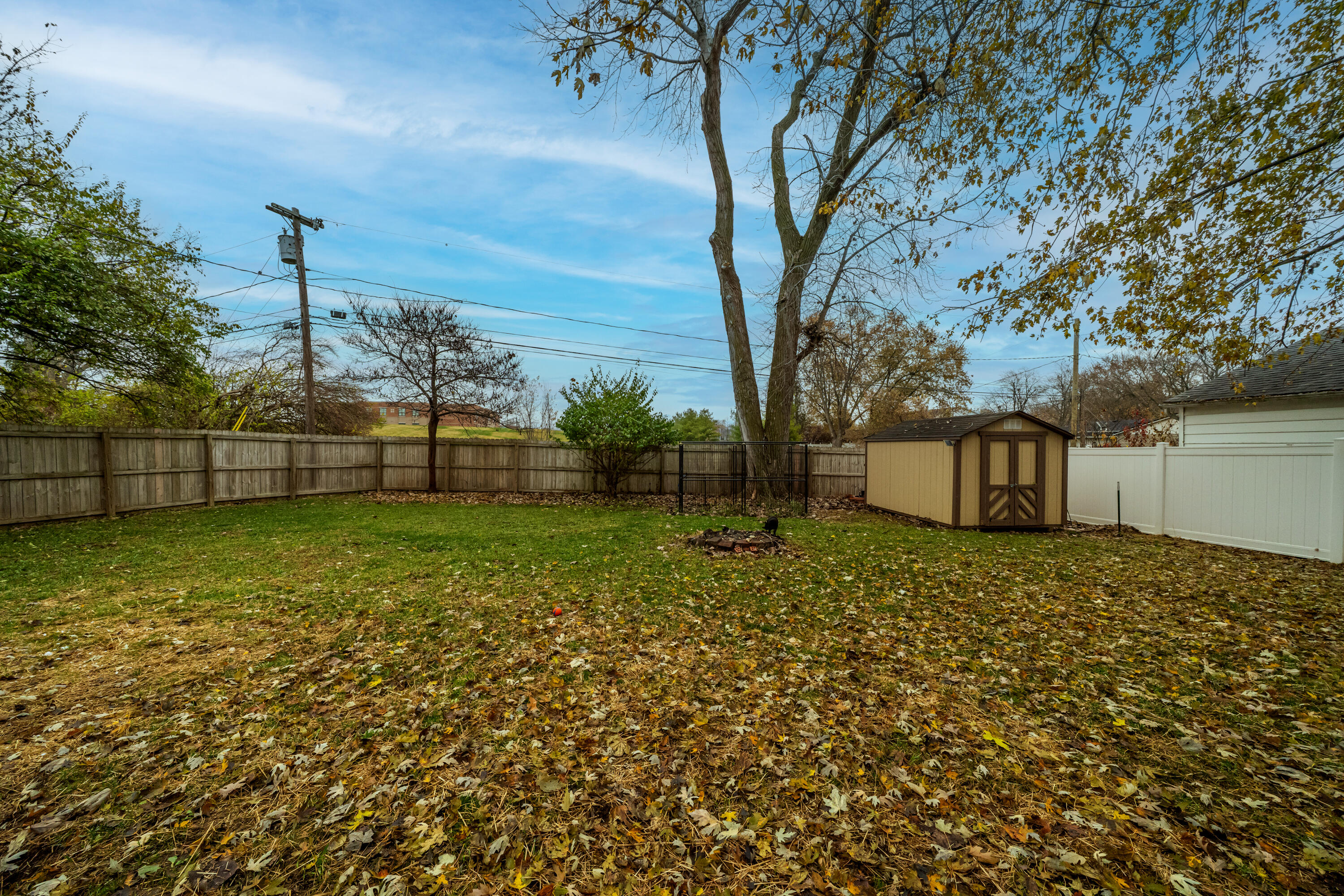 7616 Harshmanville Road, Huber Heights, Ohio 45424