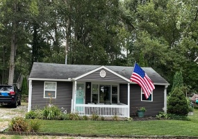 54124 Club Island Road, Celina, Ohio 45822, 2 Bedrooms Bedrooms, ,1 BathroomBathrooms,Residential,For Sale,Club Island,1042630