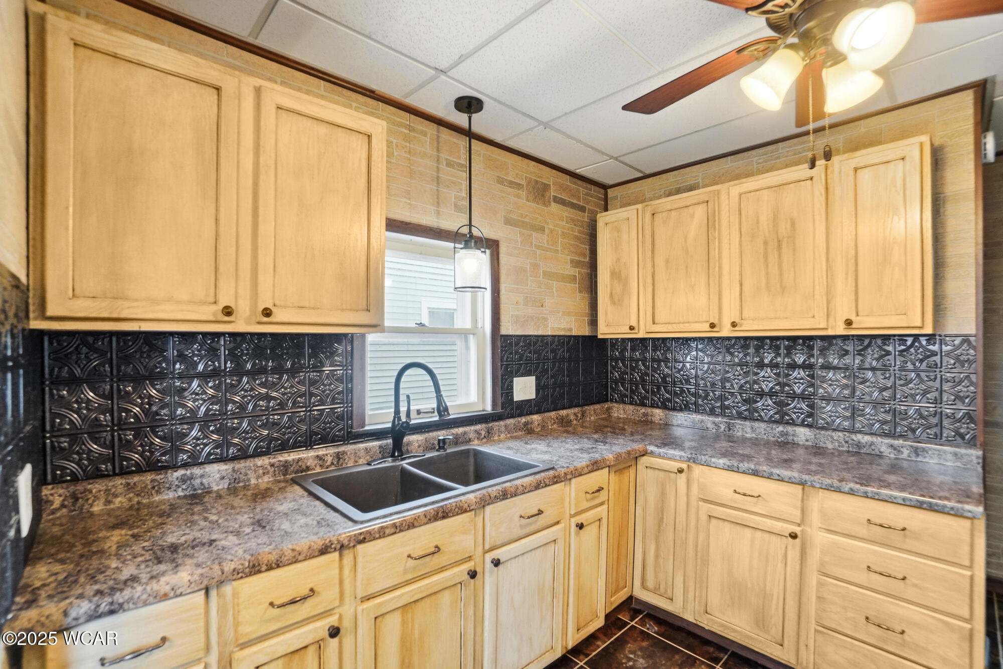 650 Dewey Avenue, Lima, Ohio