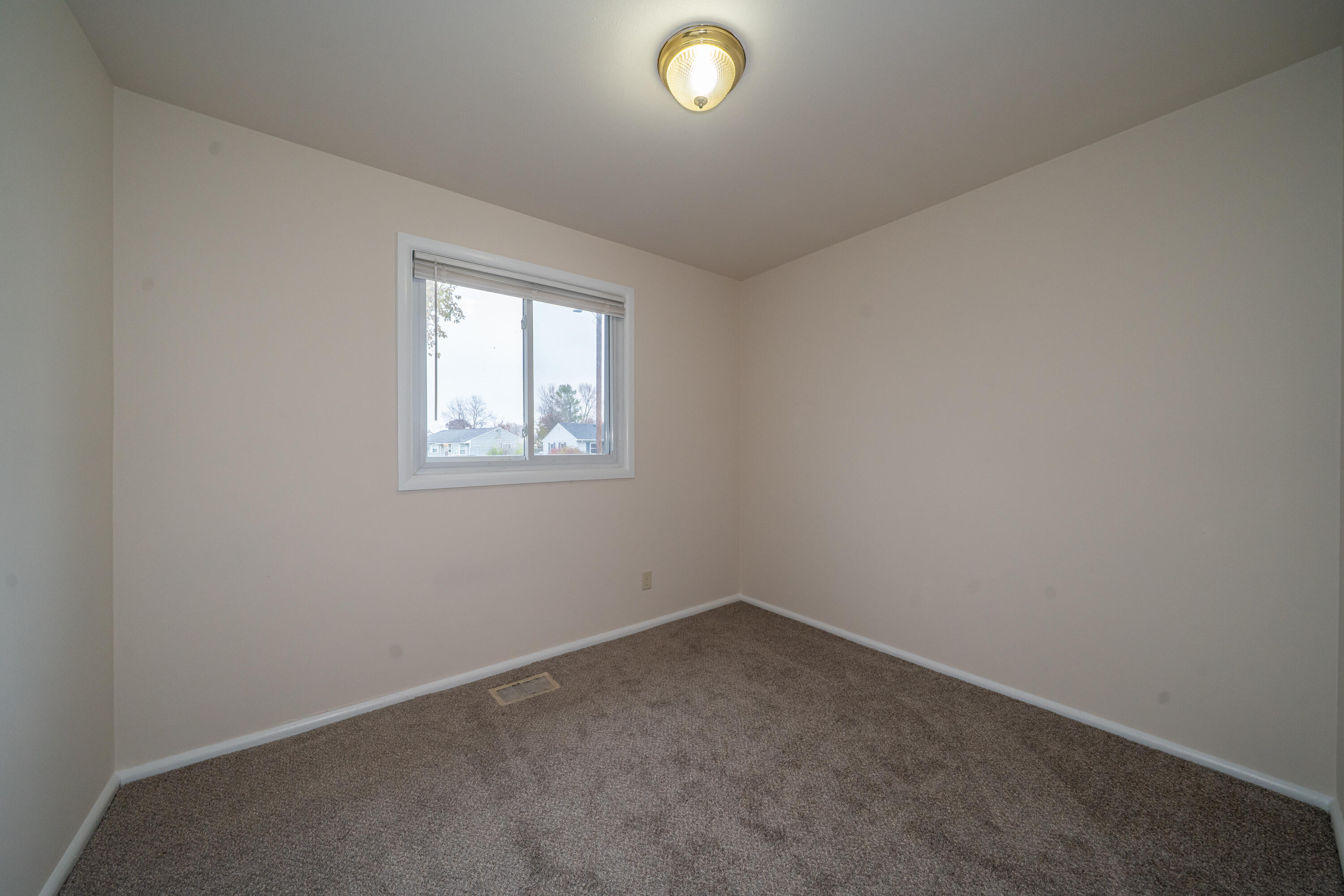 5240 Haverfield Road, Dayton, Ohio 45432