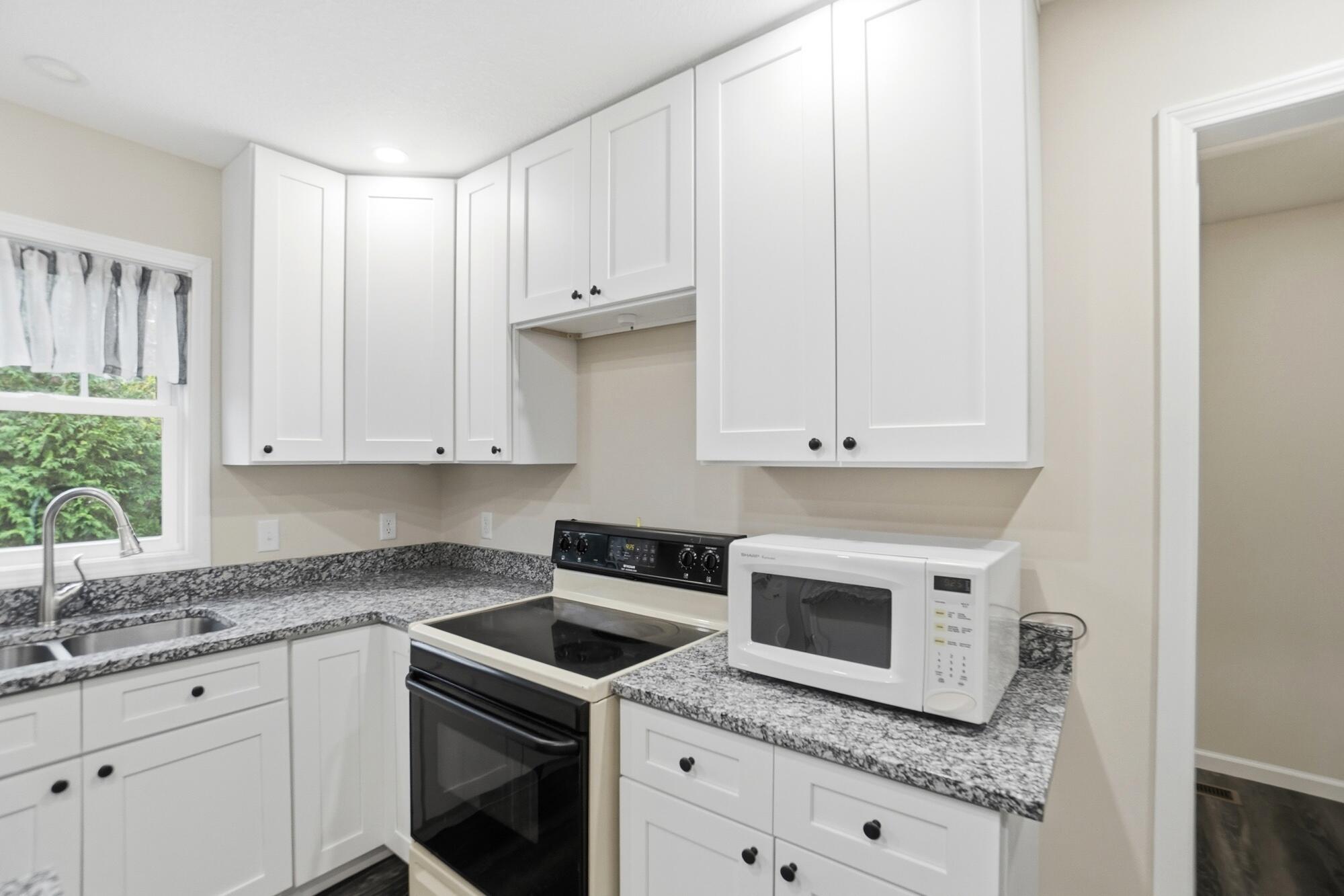 221 Falcon Street, Bellefontaine, Ohio 43311