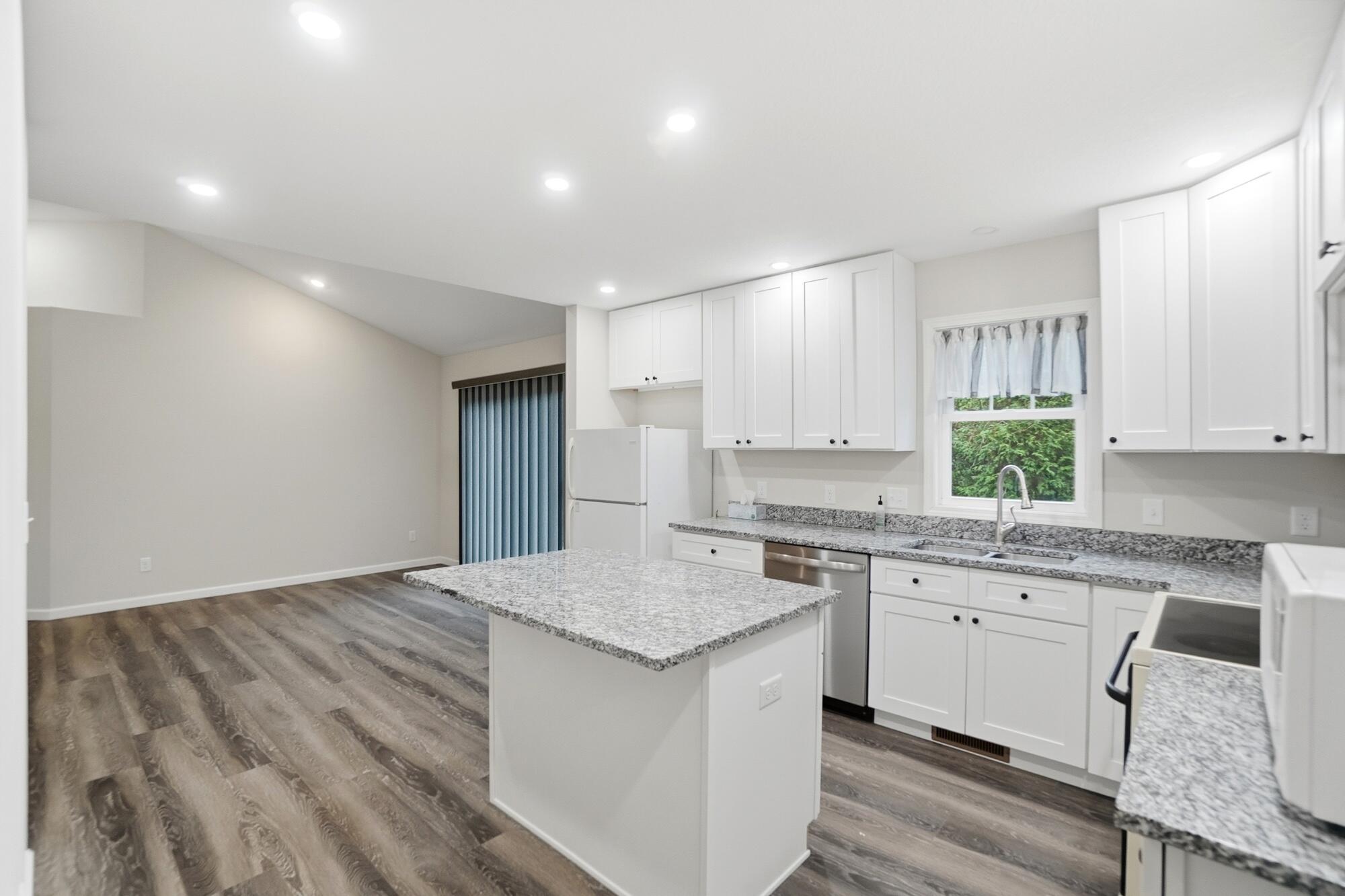 221 Falcon Street, Bellefontaine, Ohio 43311