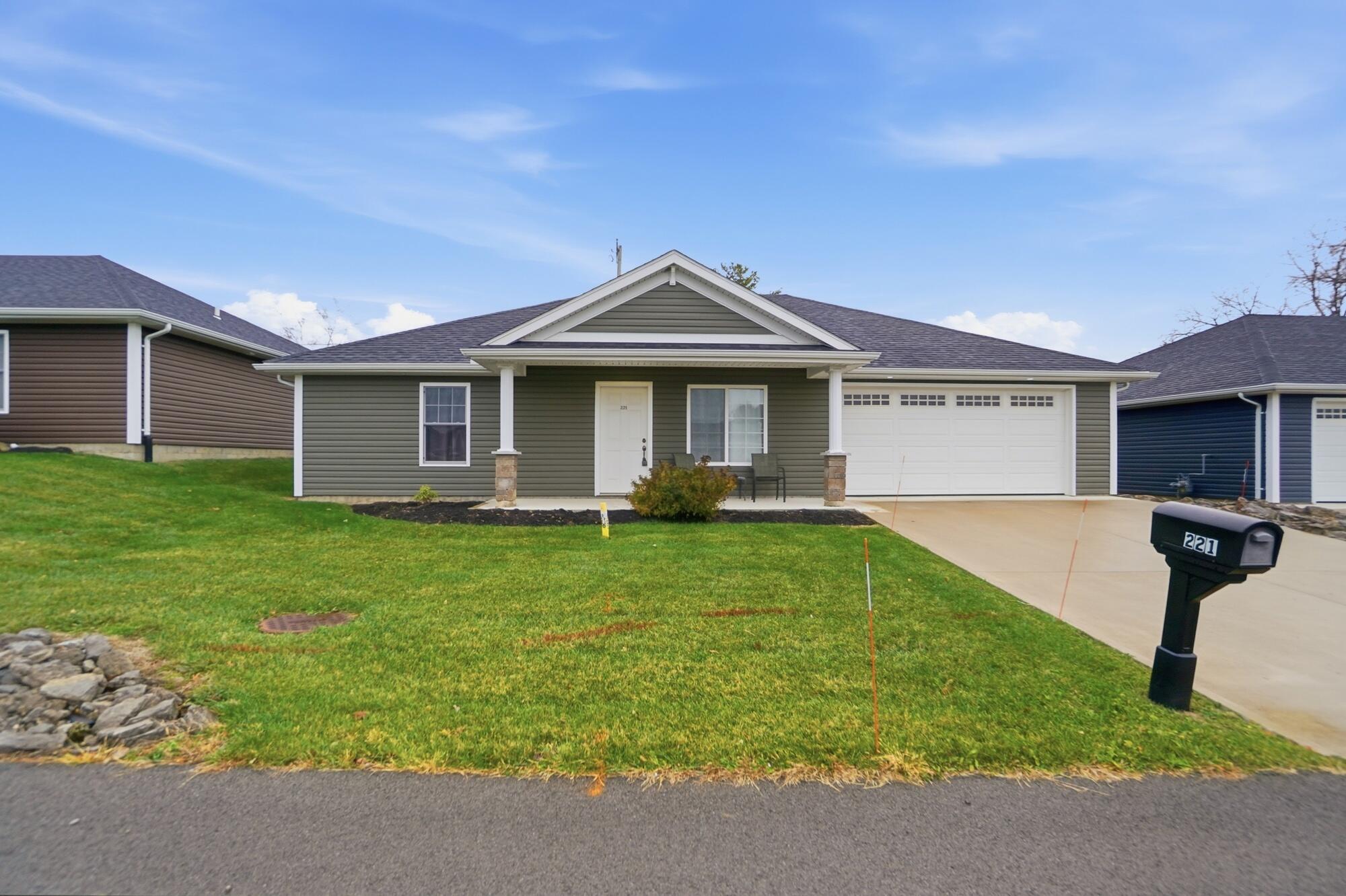 221 Falcon Street, Bellefontaine, Ohio 43311