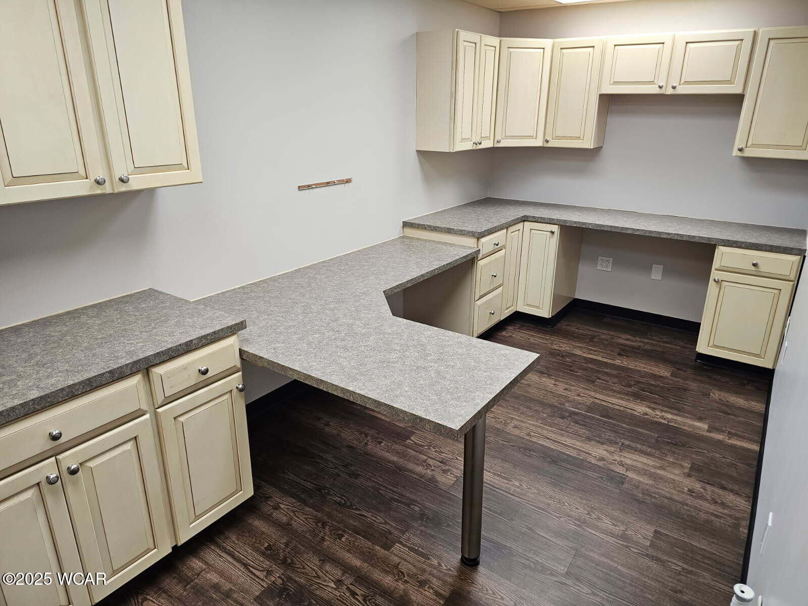 1359 Hanthorn Road, Lima, Ohio