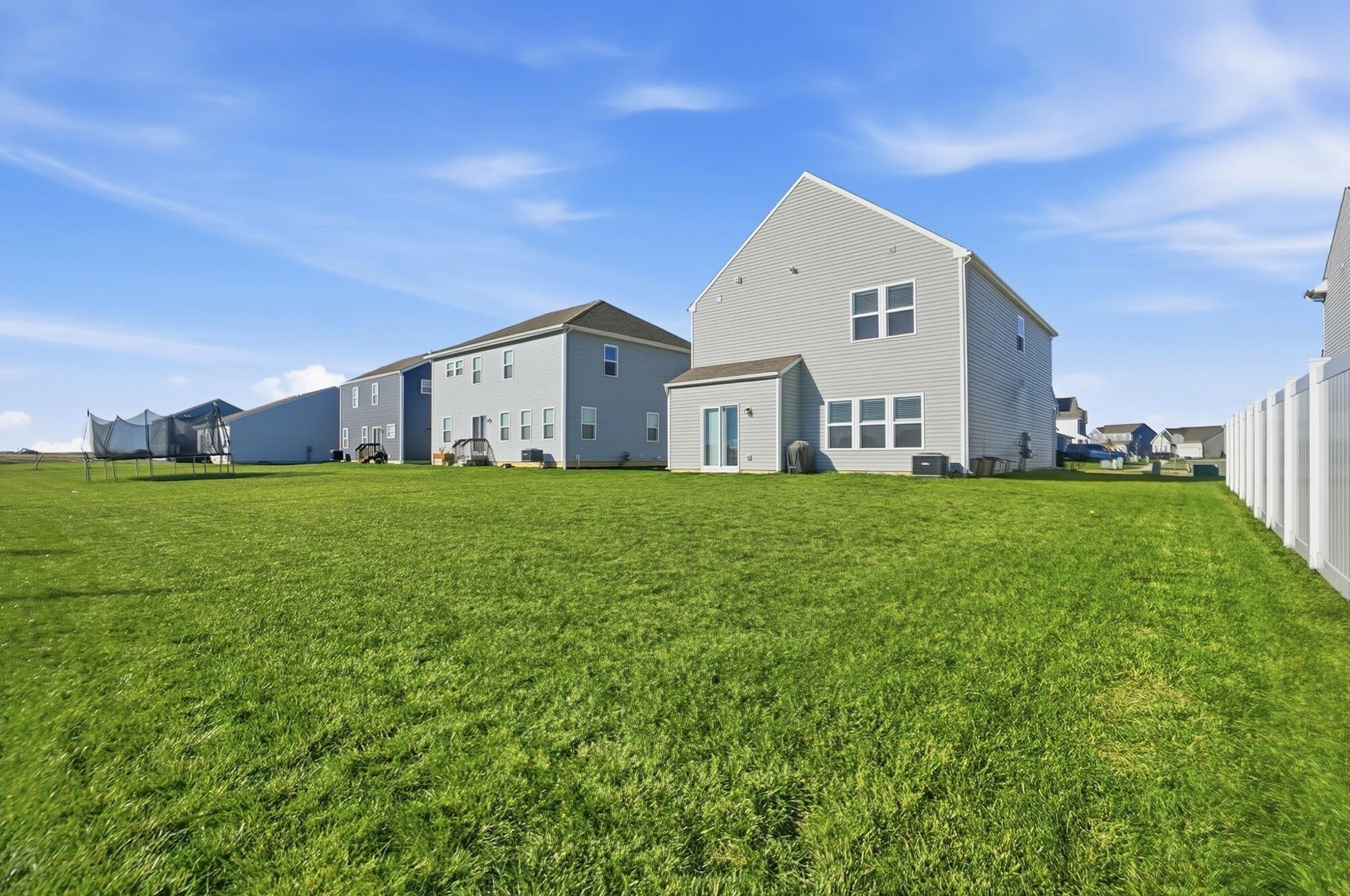 1239 Eagleton Boulevard, London, Ohio 43140