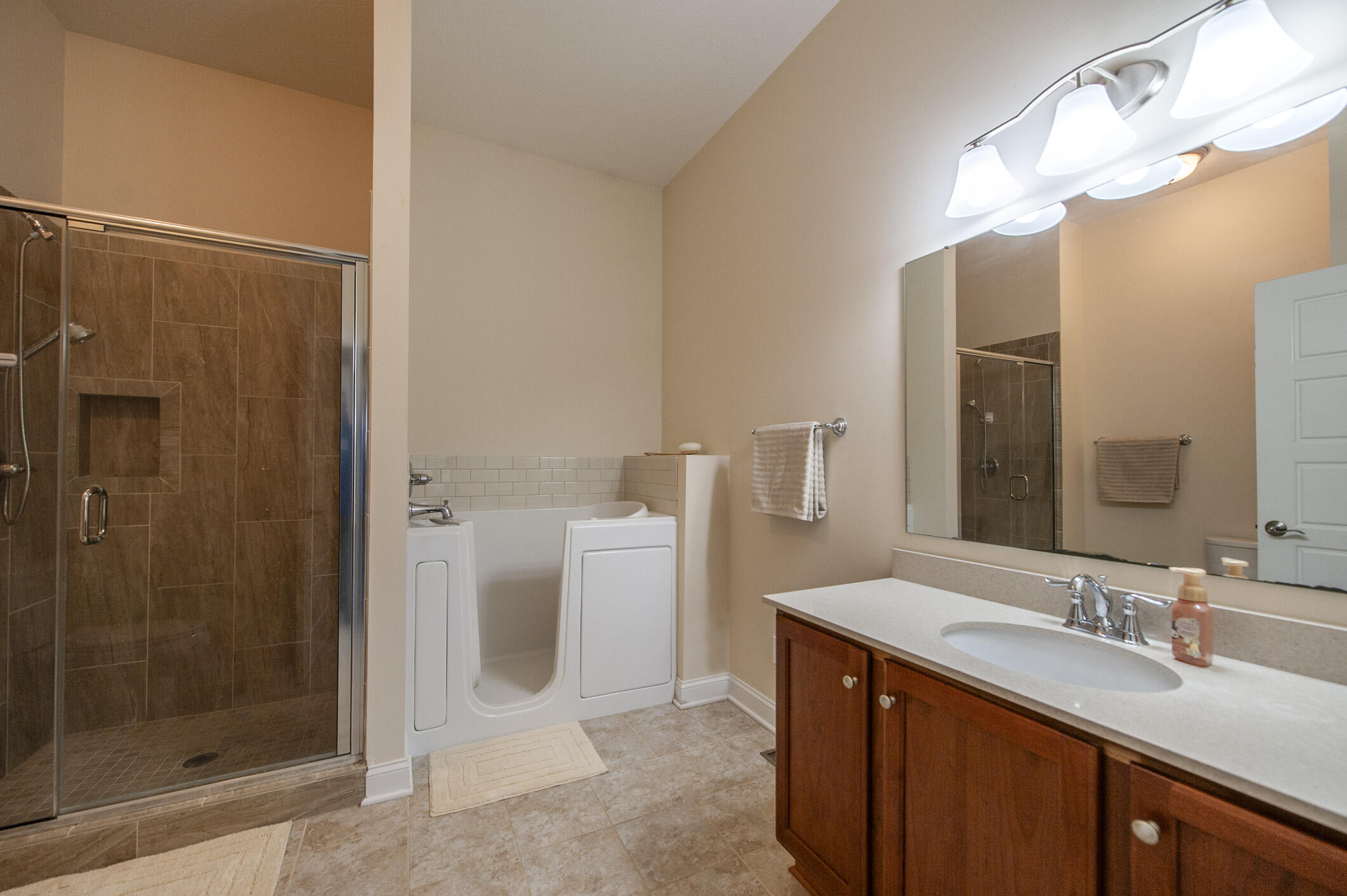 39 Harlamert Drive, New Bremen, Ohio 45869