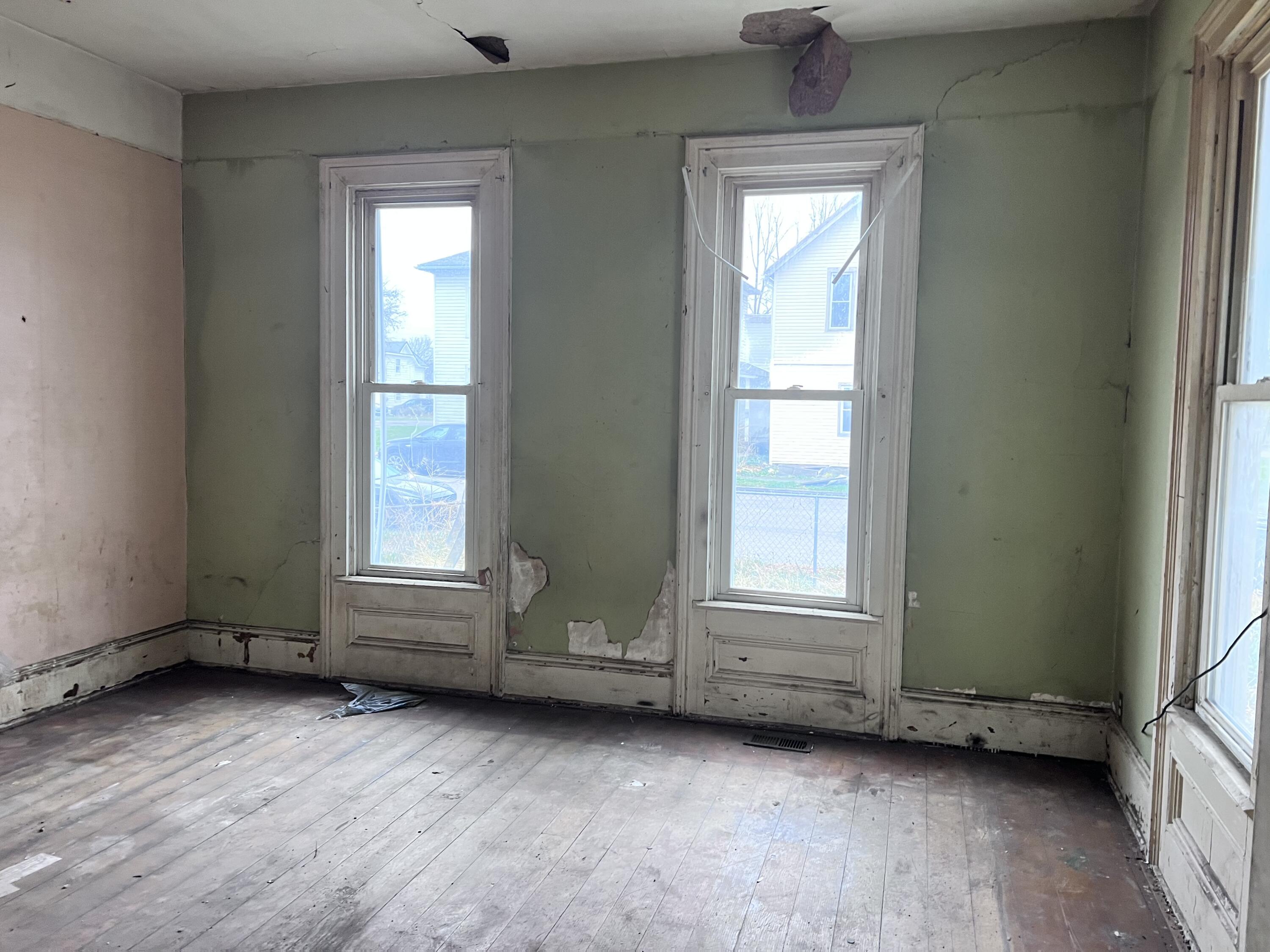 242 Chestnut Avenue, Springfield, Ohio 45503