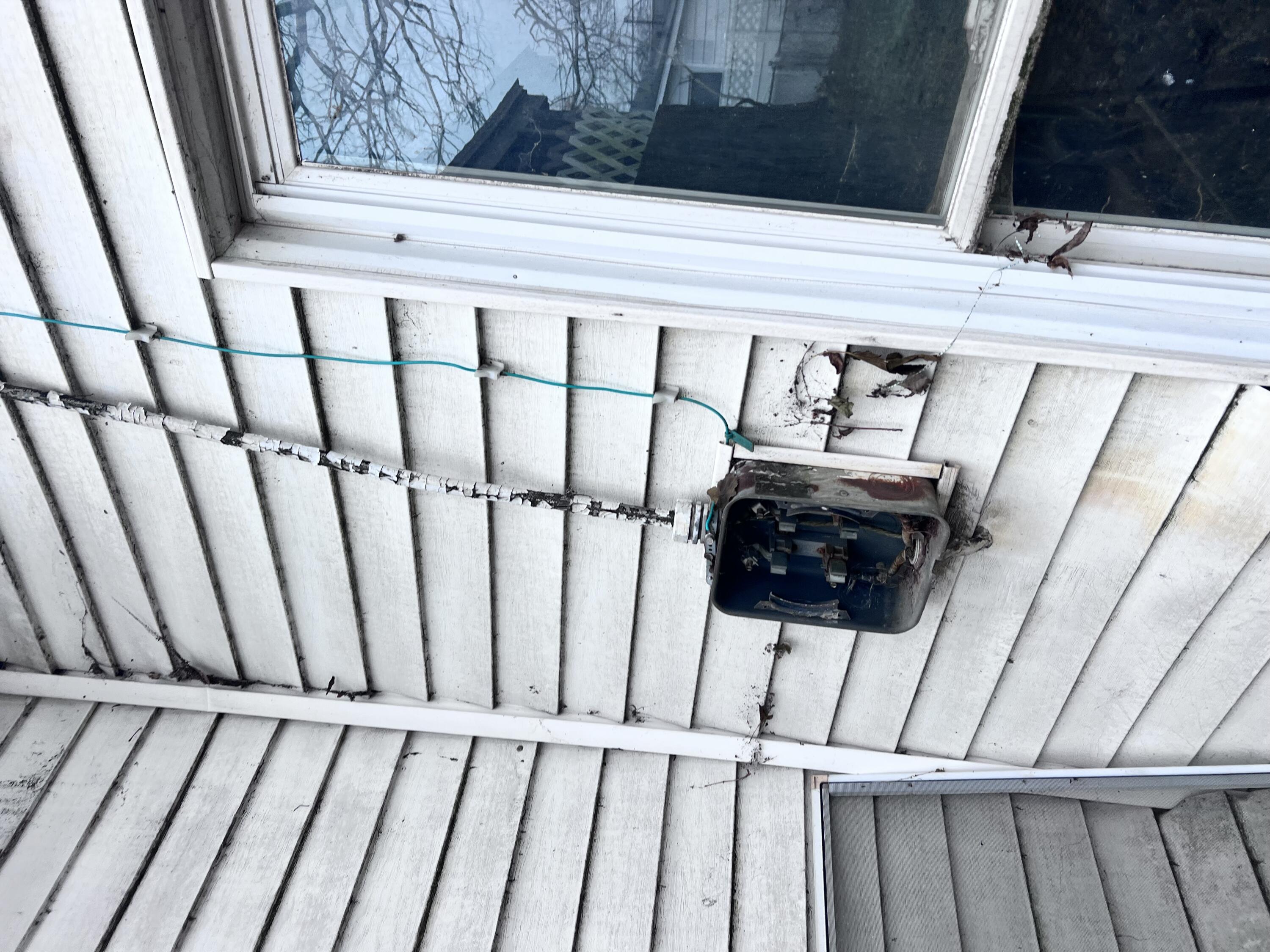 242 Chestnut Avenue, Springfield, Ohio 45503