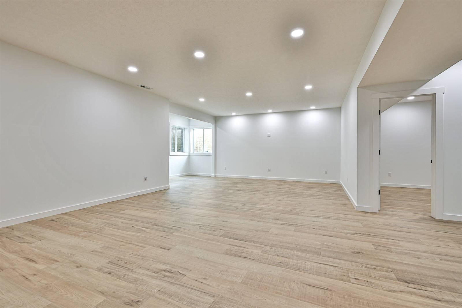 950 Rosenthal Drive, Tipp City, Ohio 45371