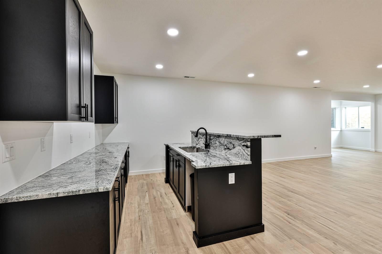 950 Rosenthal Drive, Tipp City, Ohio 45371