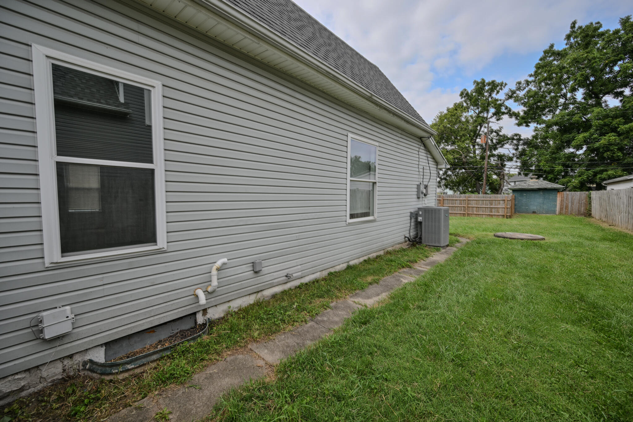 2020 Woodside Avenue, Springfield, Ohio 45503