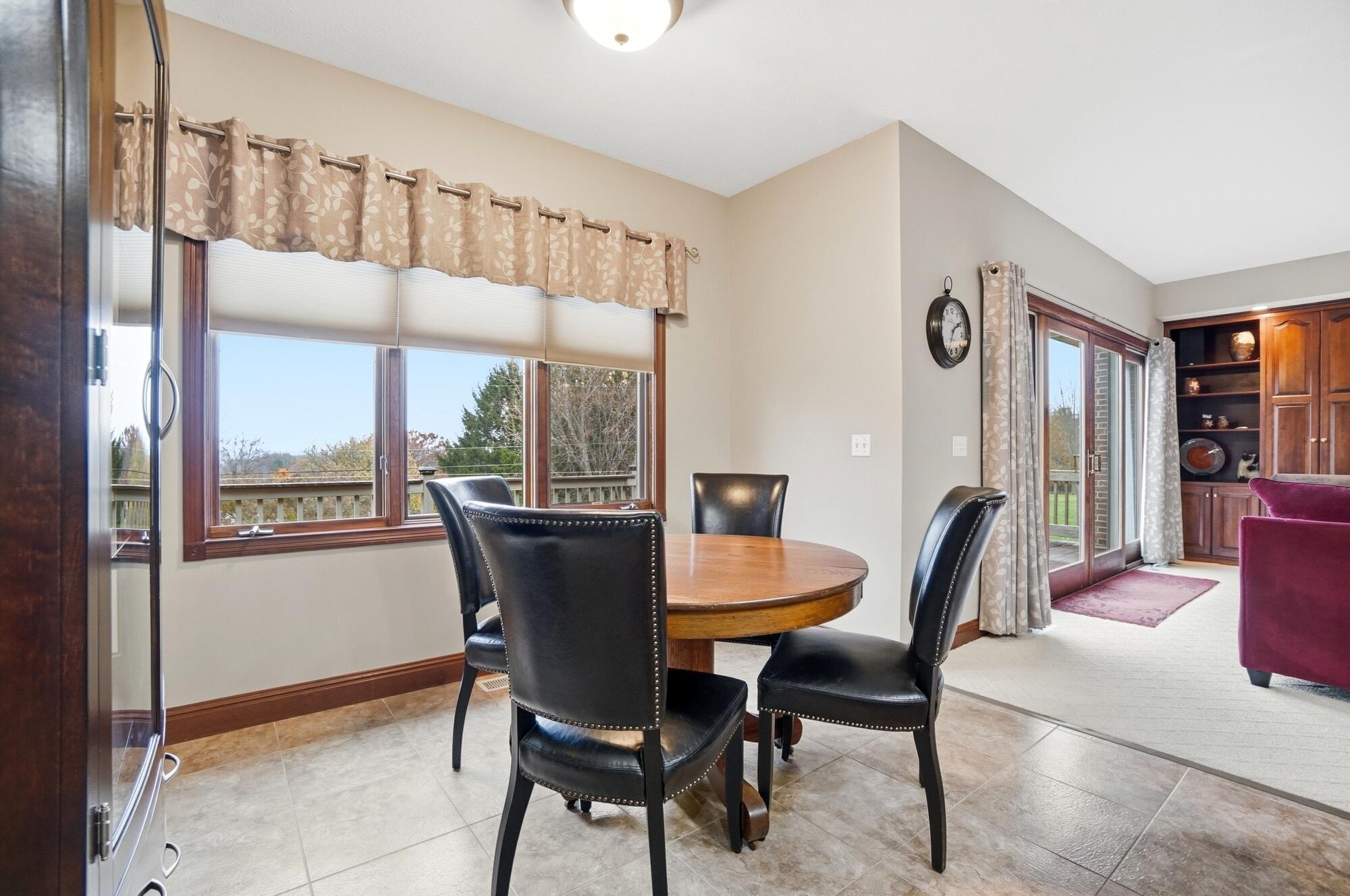 415 Carillion Drive, Springfield, Ohio 45503