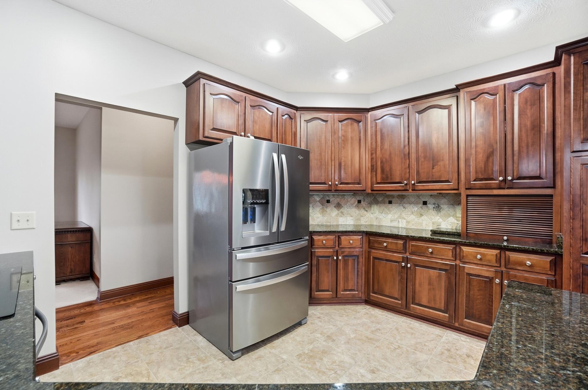 415 Carillion Drive, Springfield, Ohio 45503