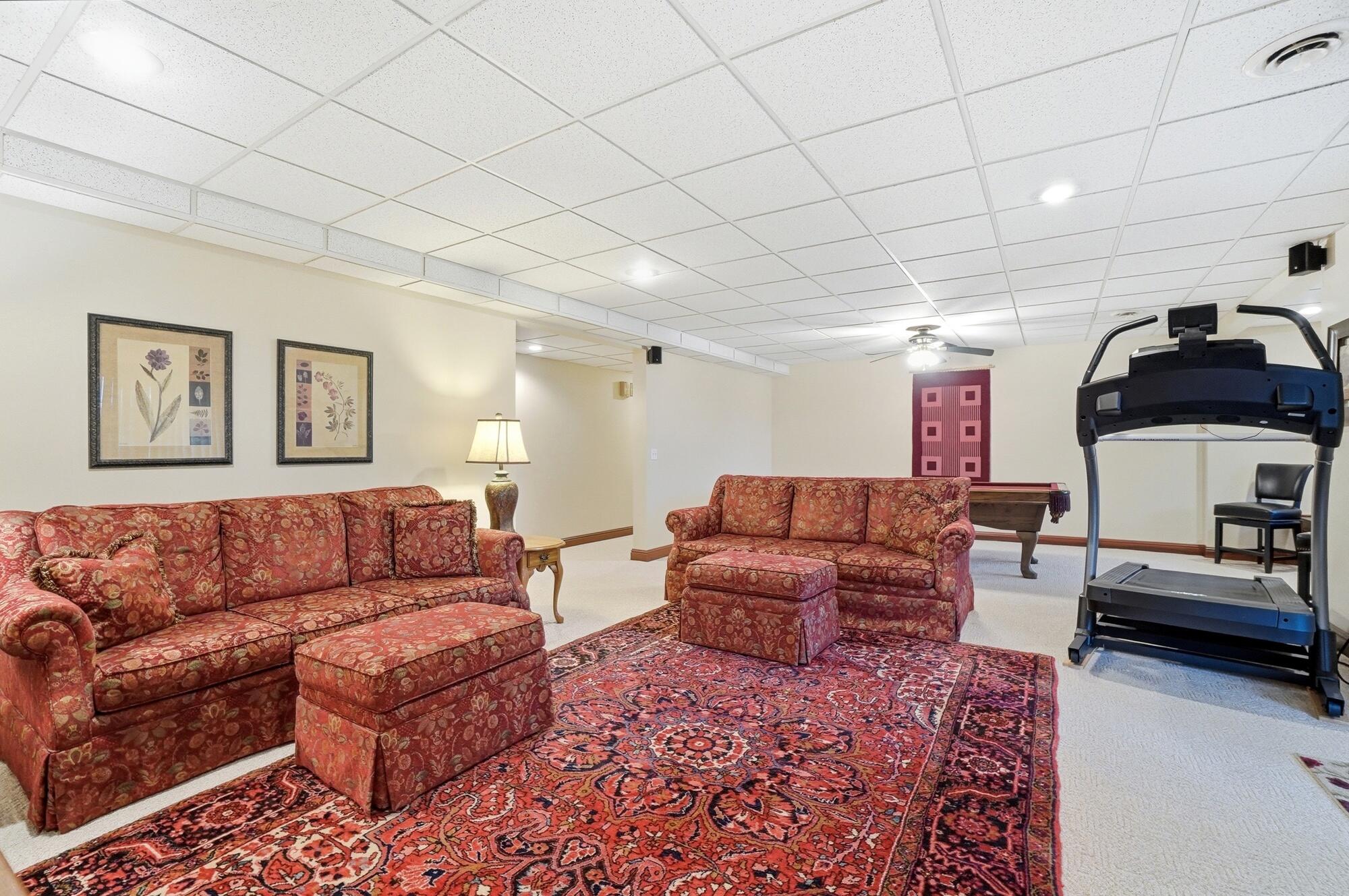 415 Carillion Drive, Springfield, Ohio 45503