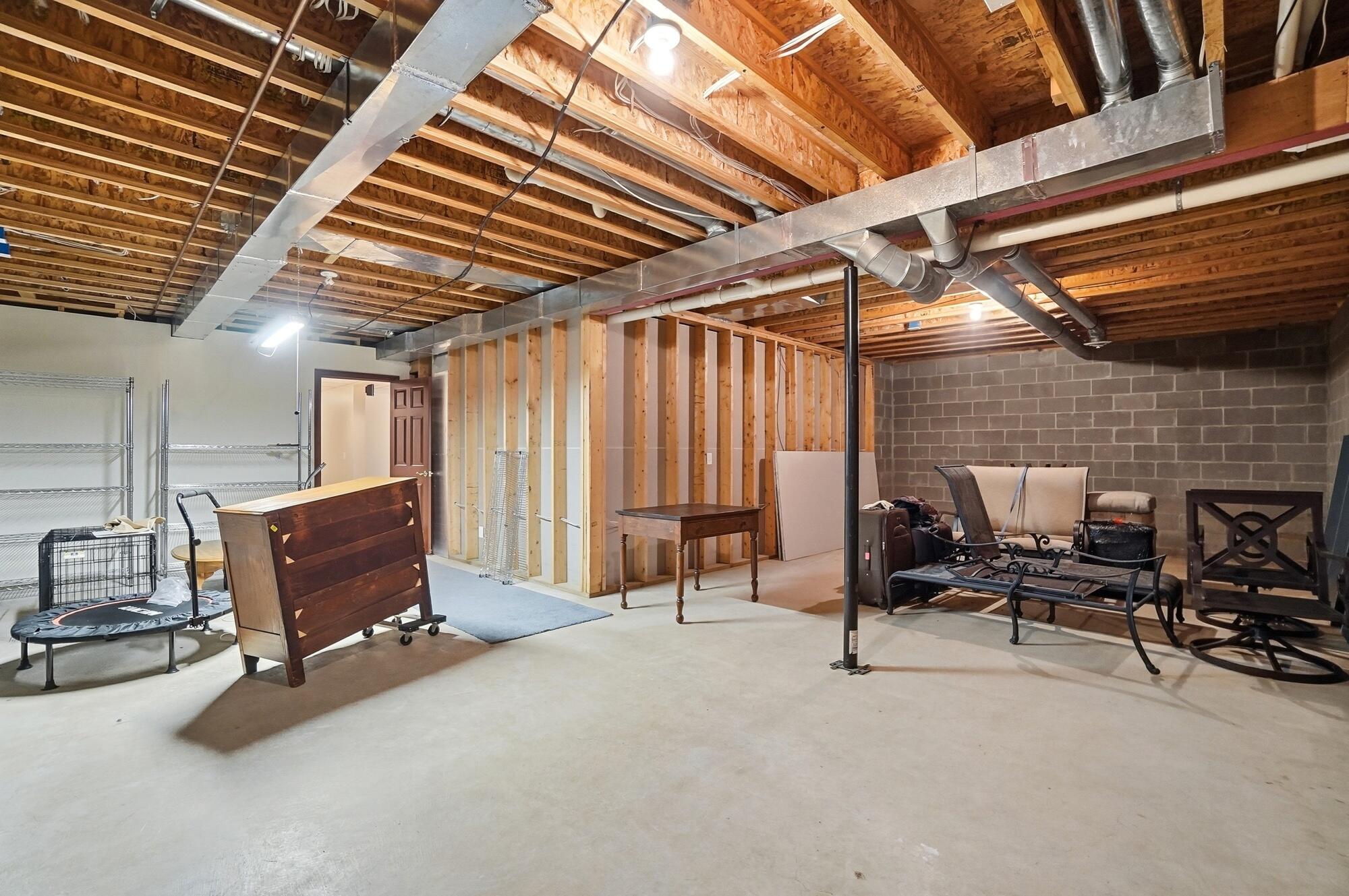 415 Carillion Drive, Springfield, Ohio 45503