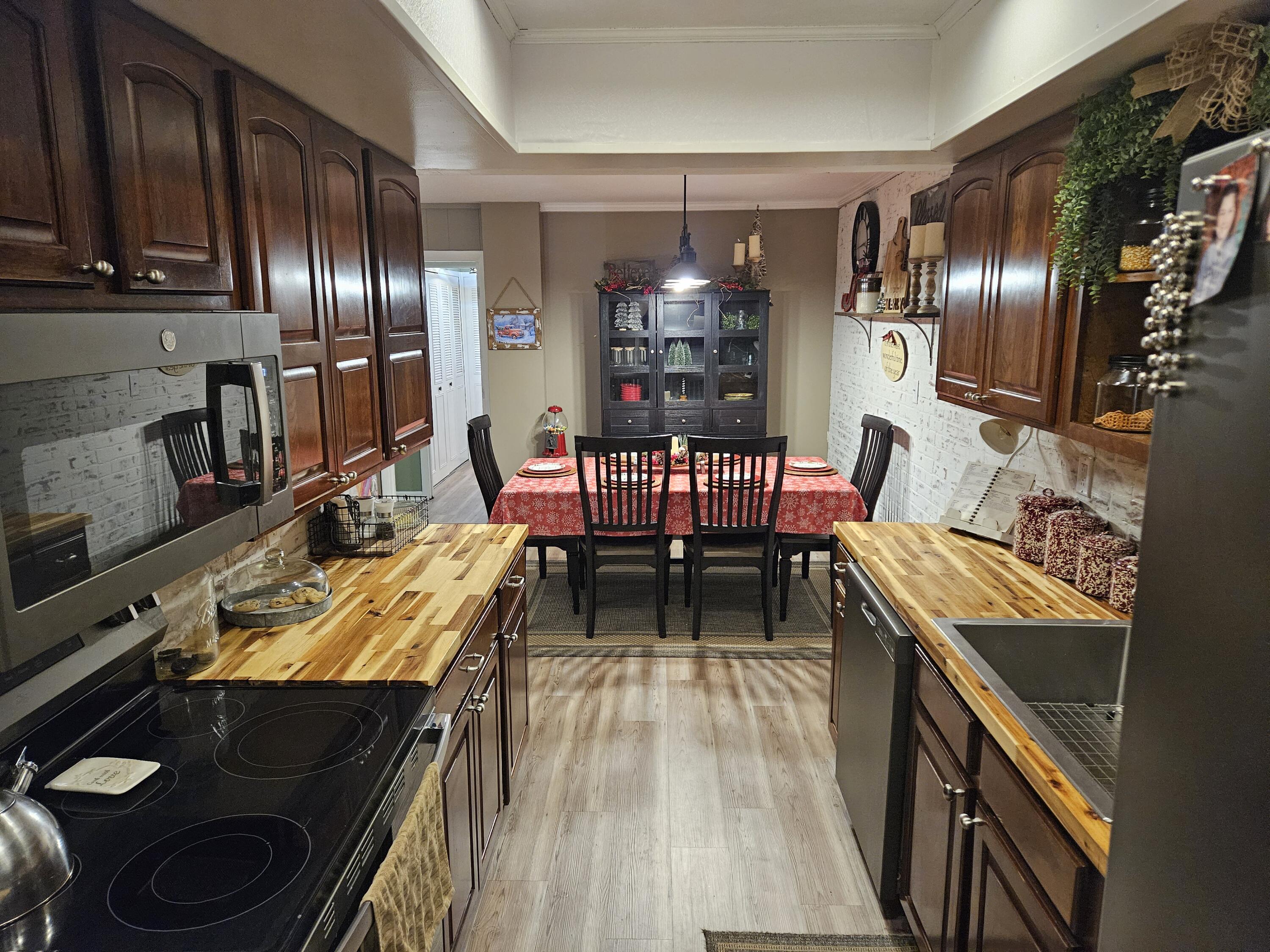 1755 Shawnee Road, Lima, Ohio 45805