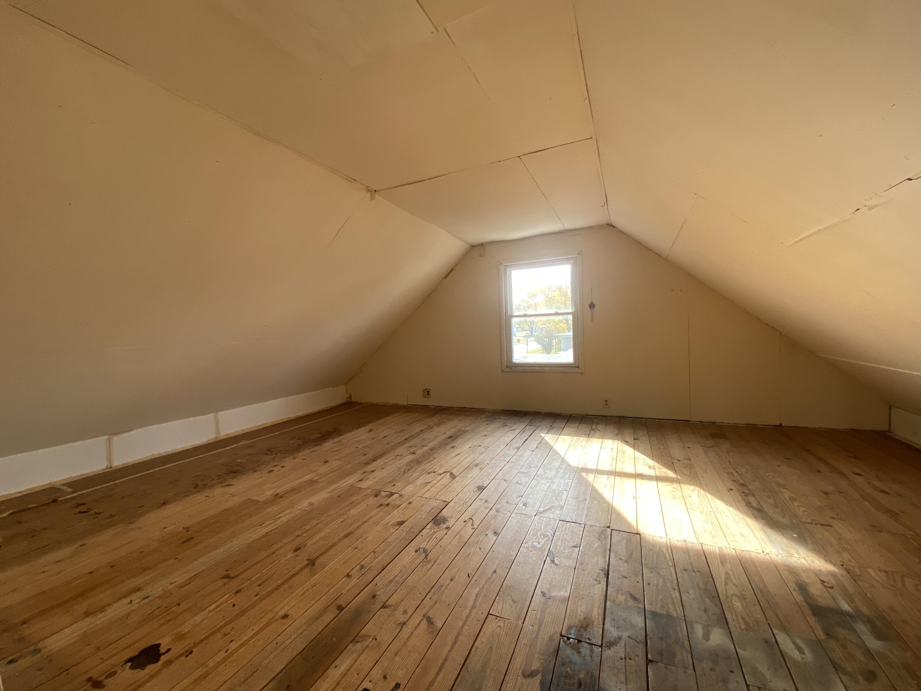 1551 Southgate Avenue, Springfield, Ohio 45506