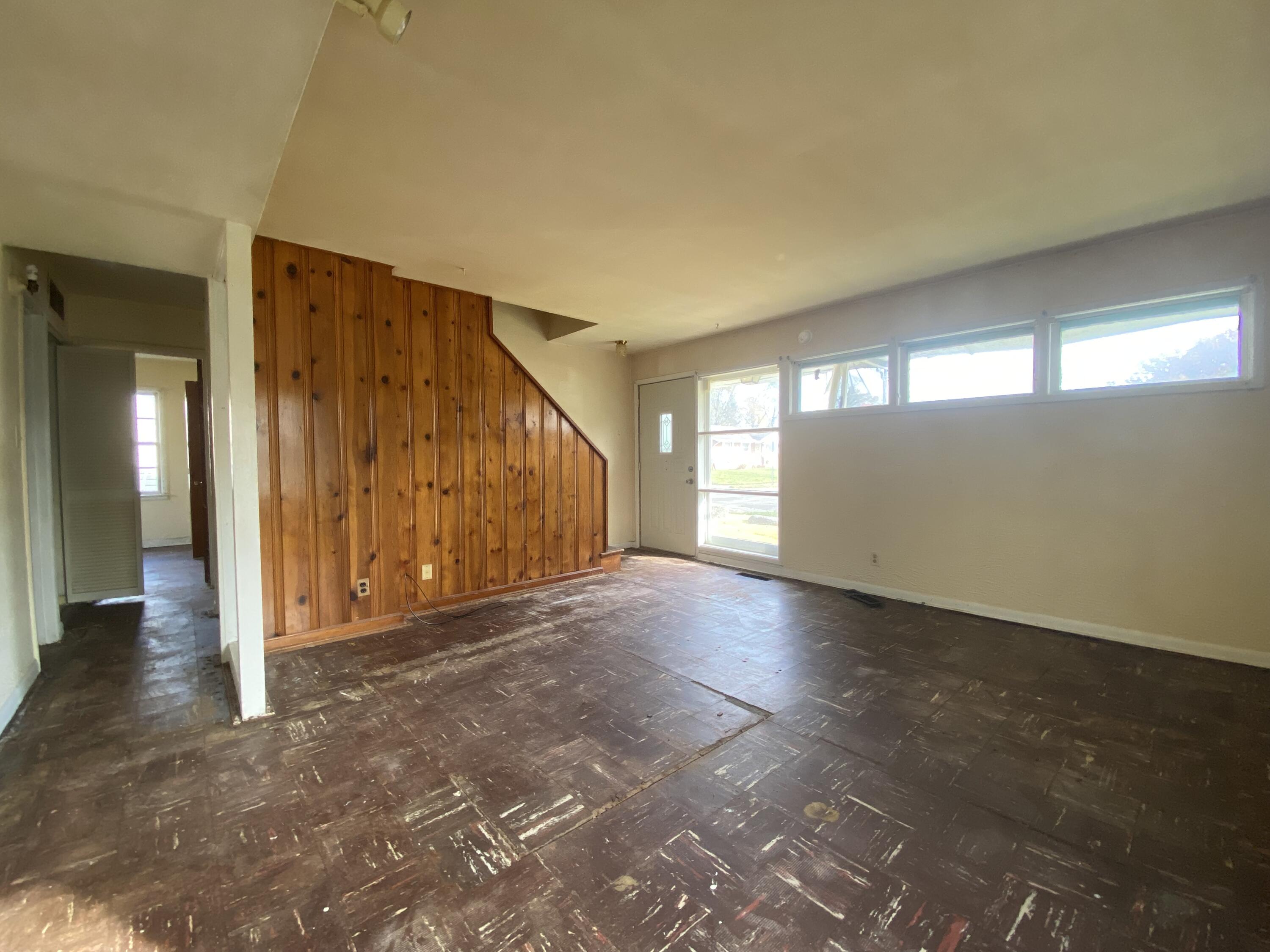 1551 Southgate Avenue, Springfield, Ohio 45506