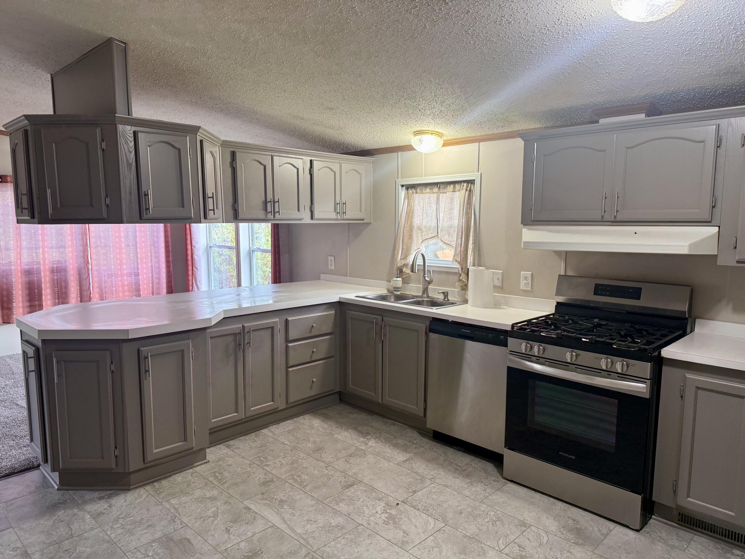 202 Jamestown Road, South Charleston, Ohio 45368