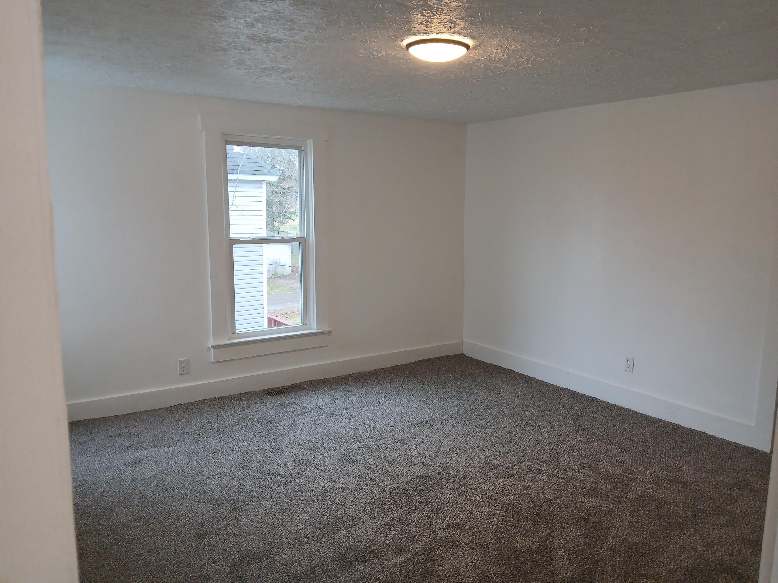 1207 Pleasant Street, Springfield, Ohio 45506