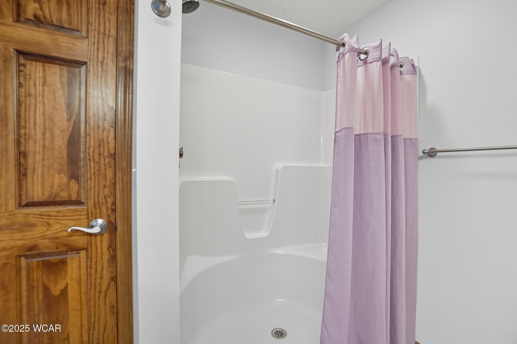 1734 Woodberry Creek Drive, Lima, Ohio