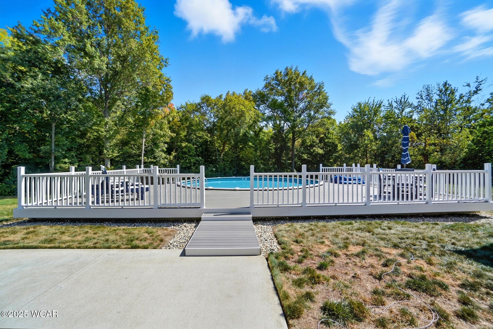 1734 Woodberry Creek Drive, Lima, Ohio