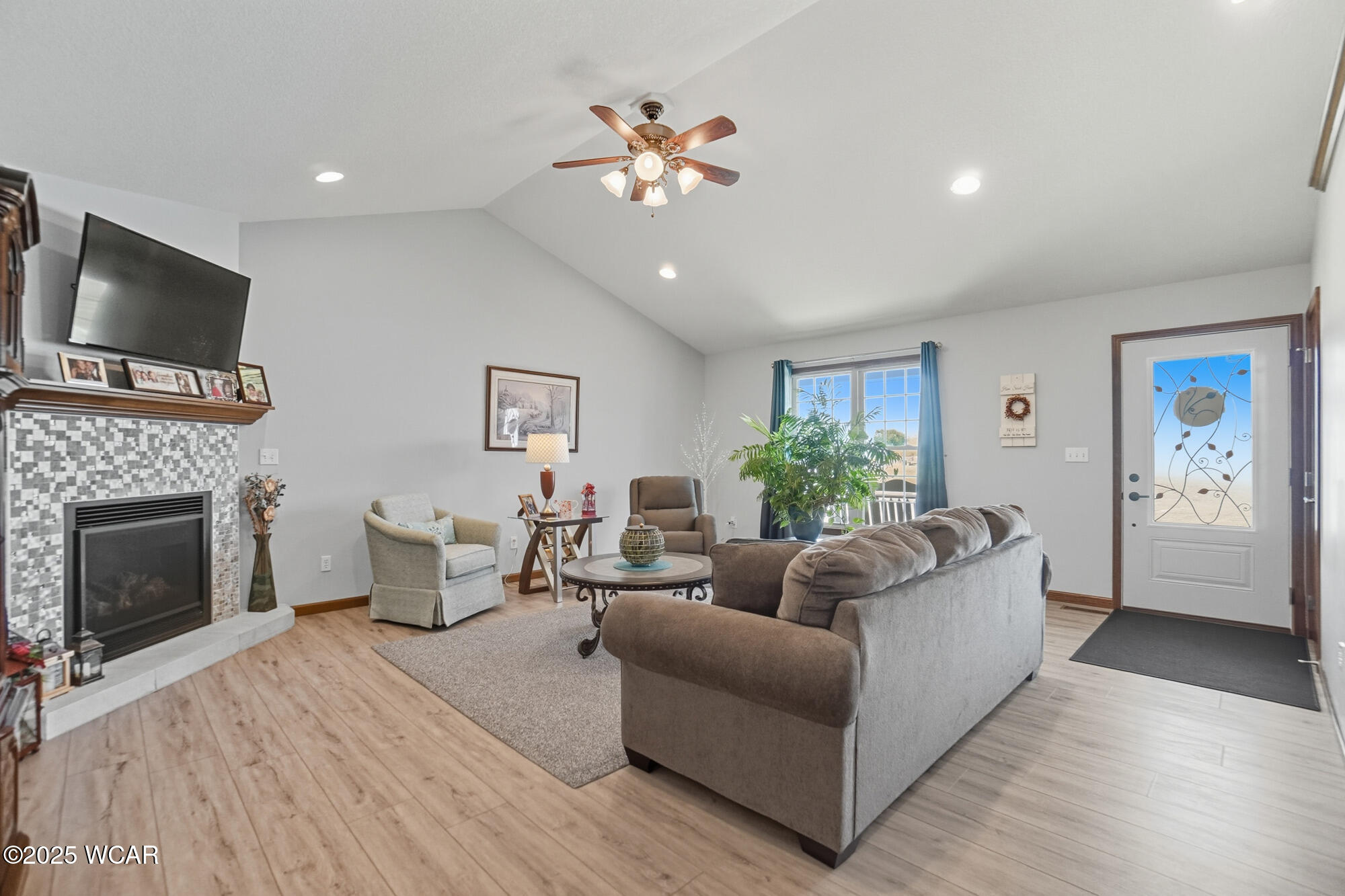 1734 Woodberry Creek Drive, Lima, Ohio