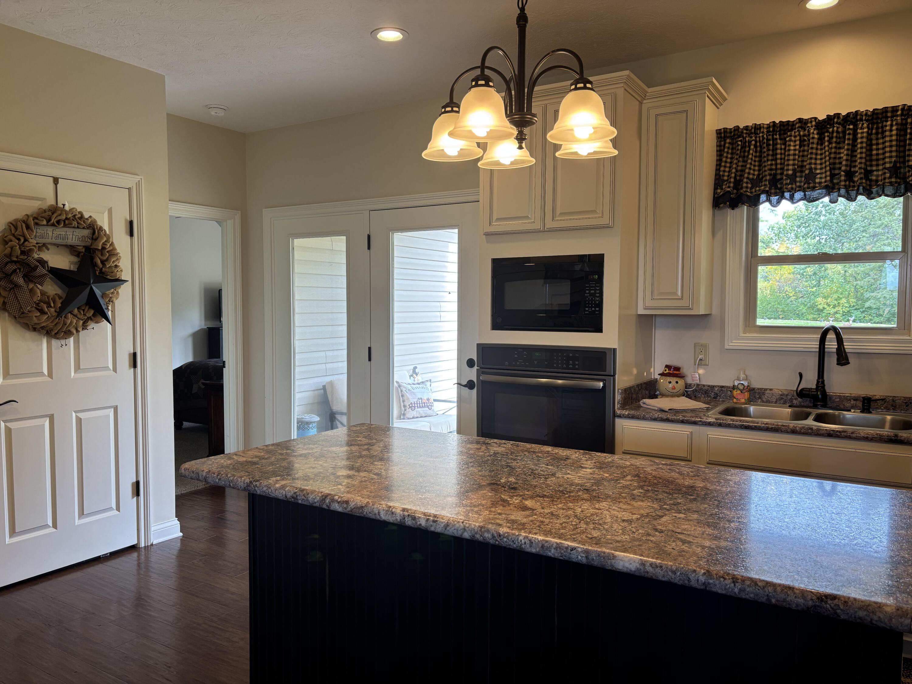 1990 Buena Vista Road, South Charleston, Ohio 45368