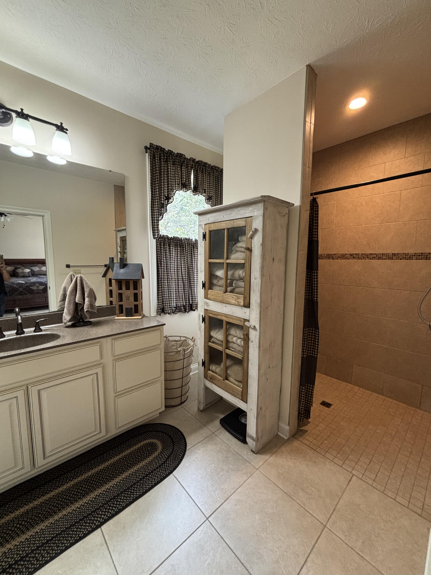 1990 Buena Vista Road, South Charleston, Ohio 45368