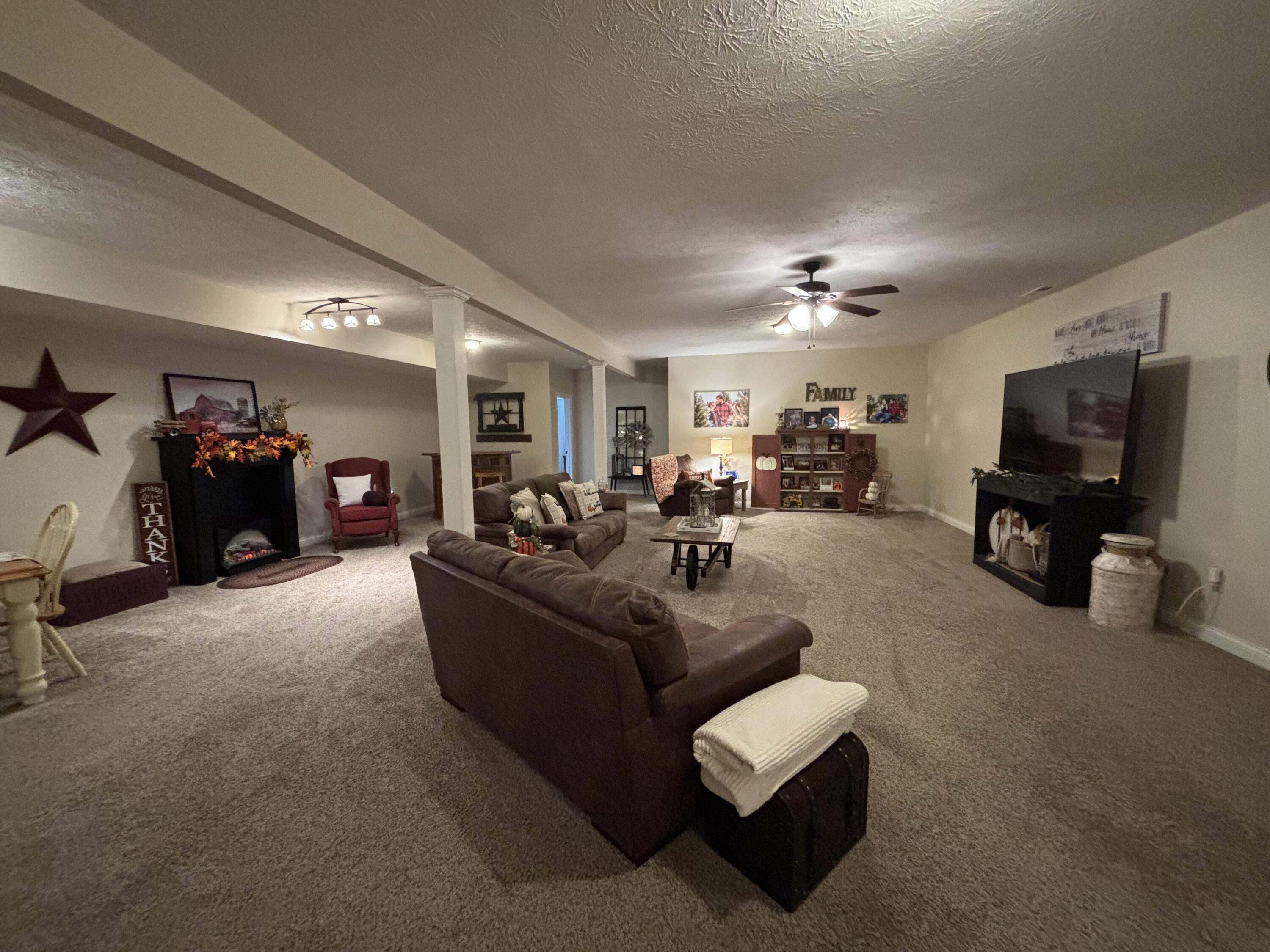 1990 Buena Vista Road, South Charleston, Ohio 45368