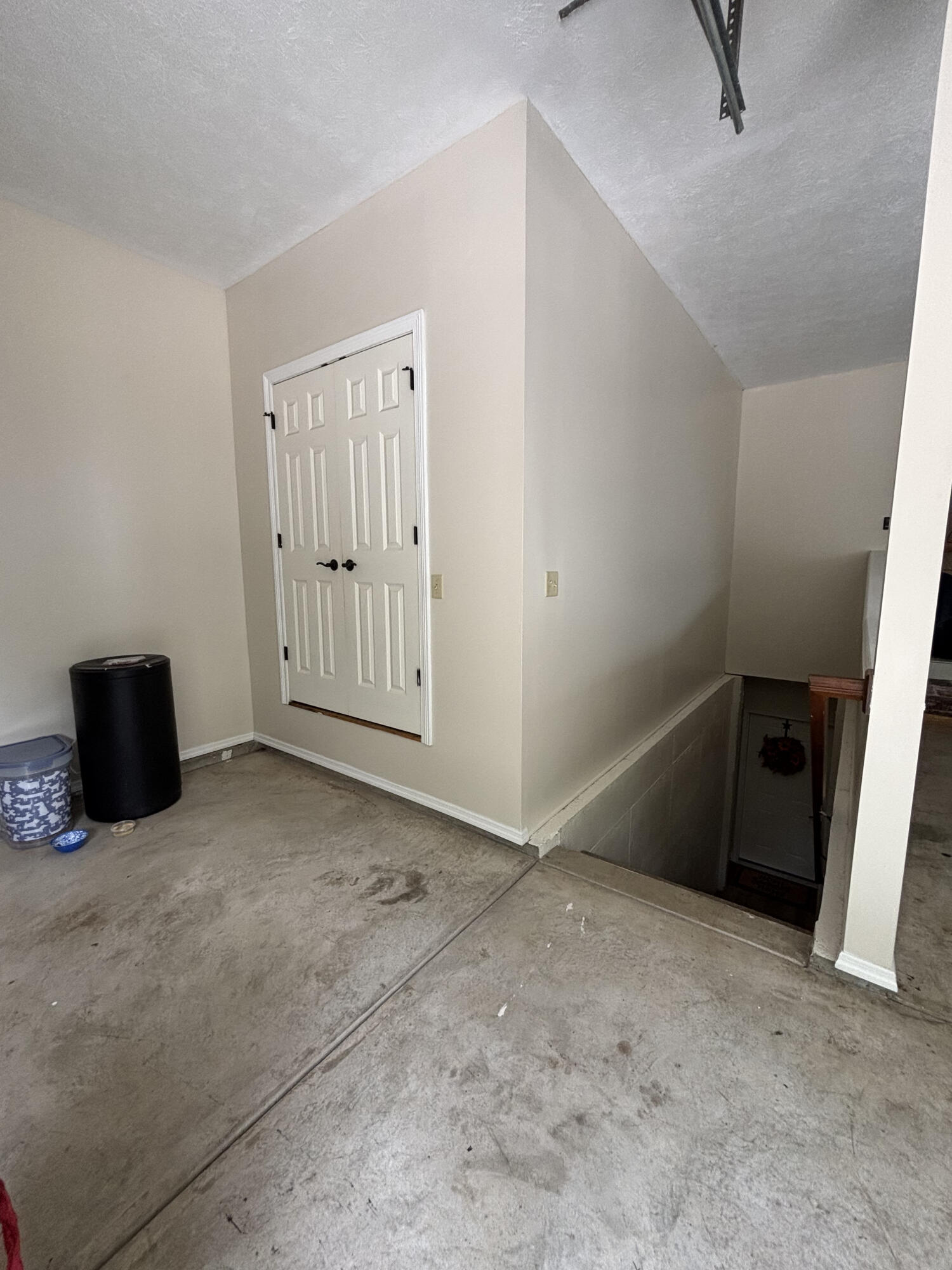 1990 Buena Vista Road, South Charleston, Ohio 45368