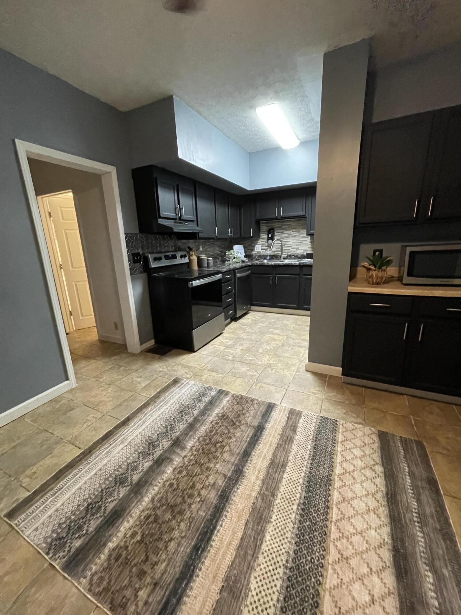 137 Stanley Street, Bellefontaine, Ohio 43311