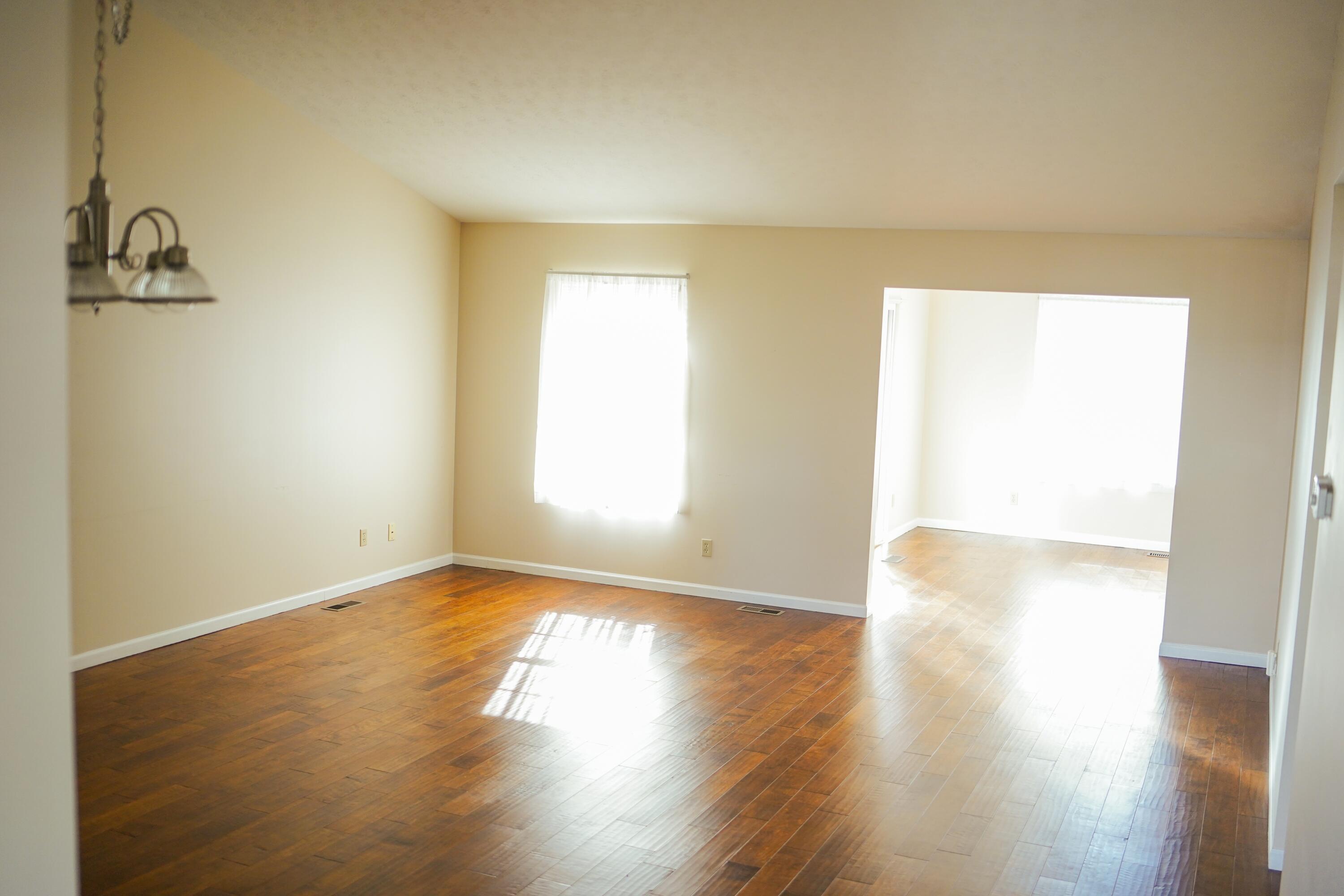 1831 Pinehurst Drive, Springfield, Ohio 45502