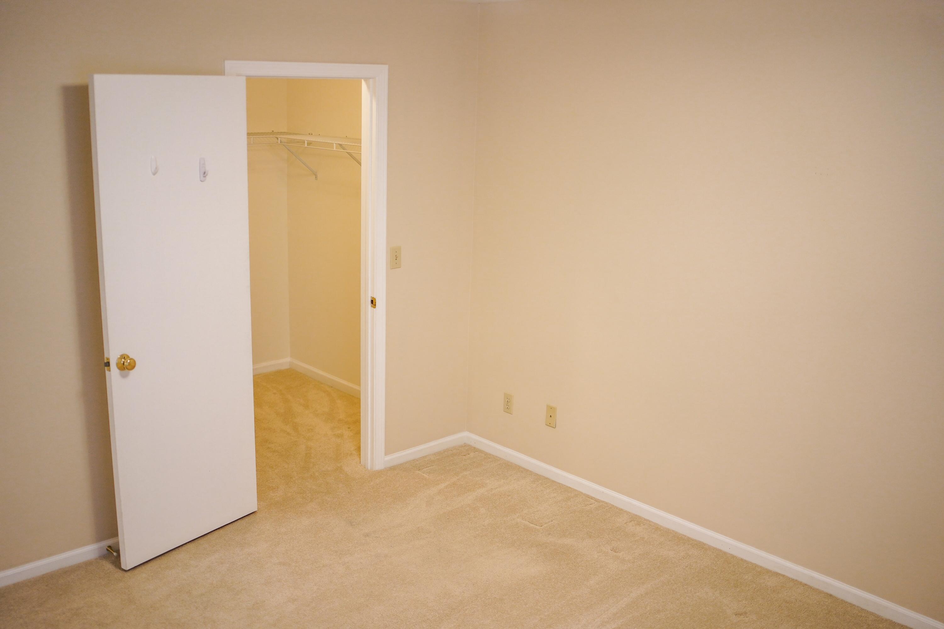 1831 Pinehurst Drive, Springfield, Ohio 45502