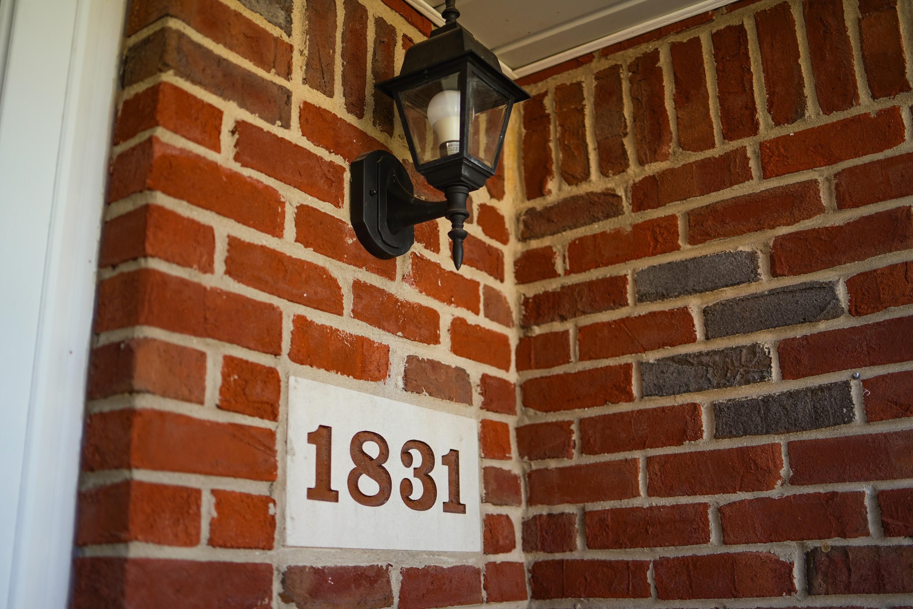 1831 Pinehurst Drive, Springfield, Ohio 45502