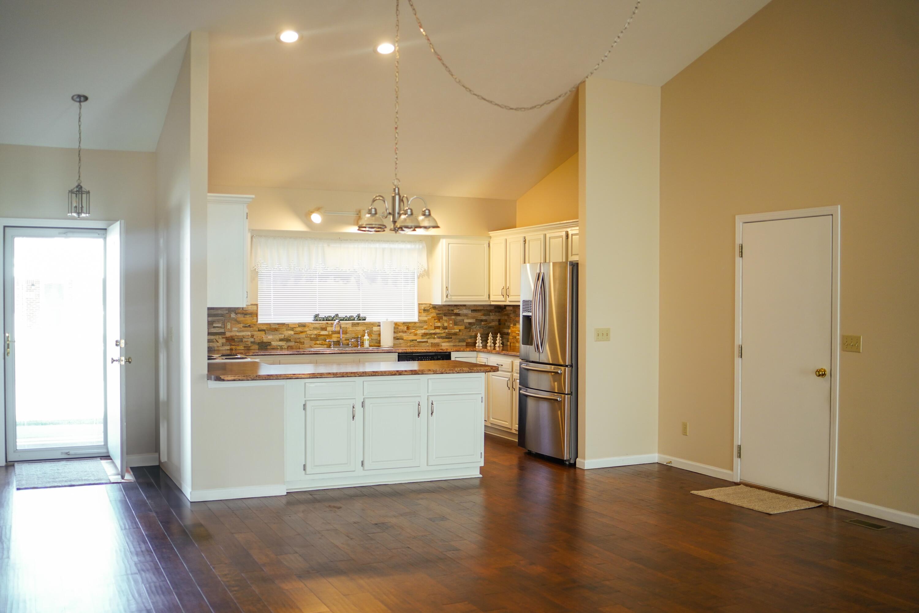 1831 Pinehurst Drive, Springfield, Ohio 45502