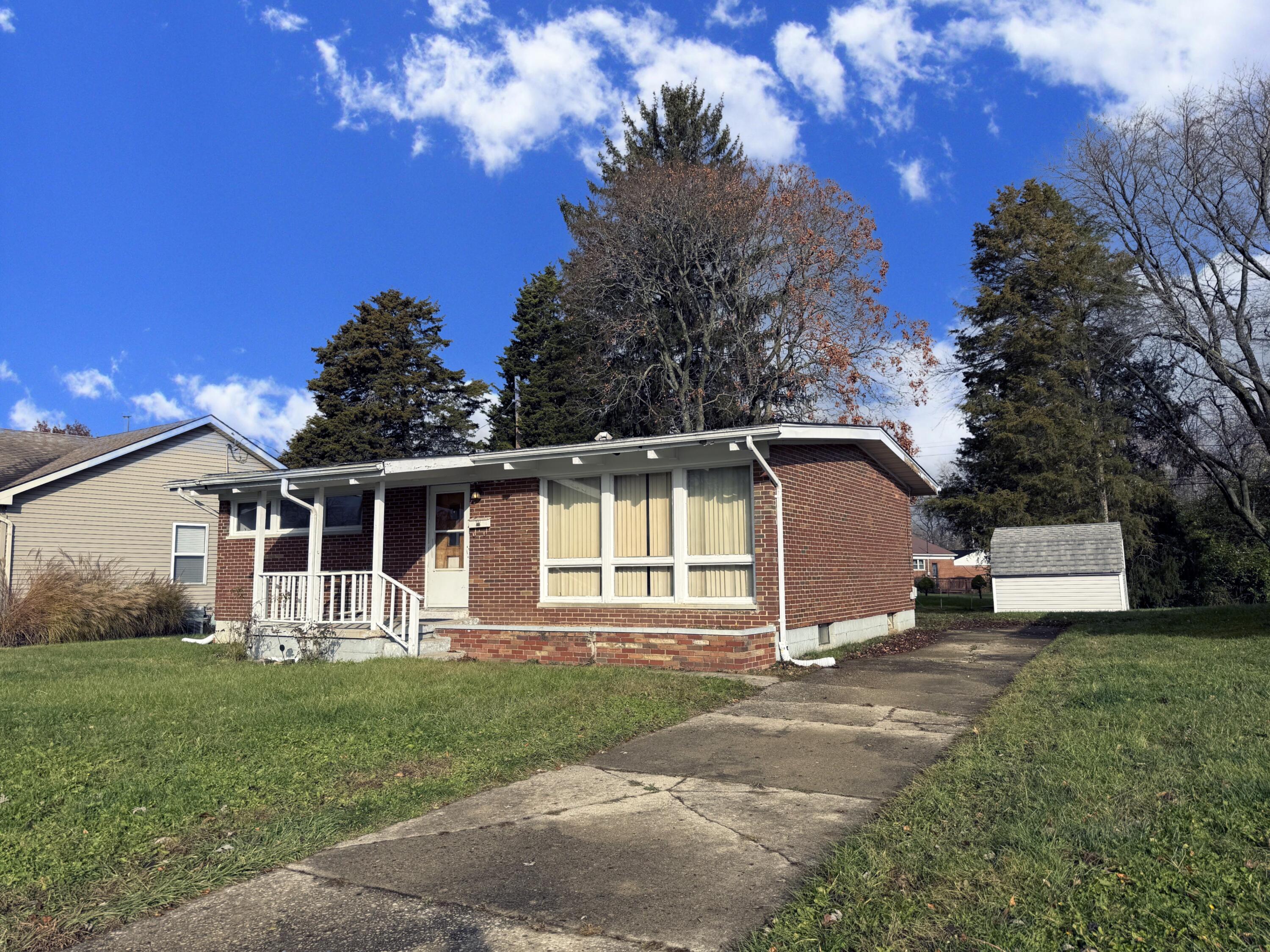 542 Rosewood Avenue, Springfield, Ohio 45506
