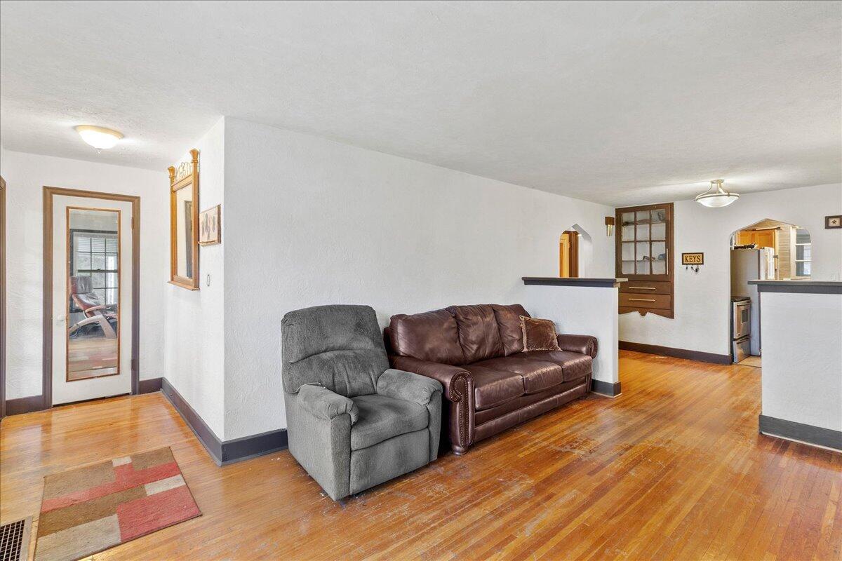 552 Chillicothe Avenue, Bellefontaine, Ohio 43311