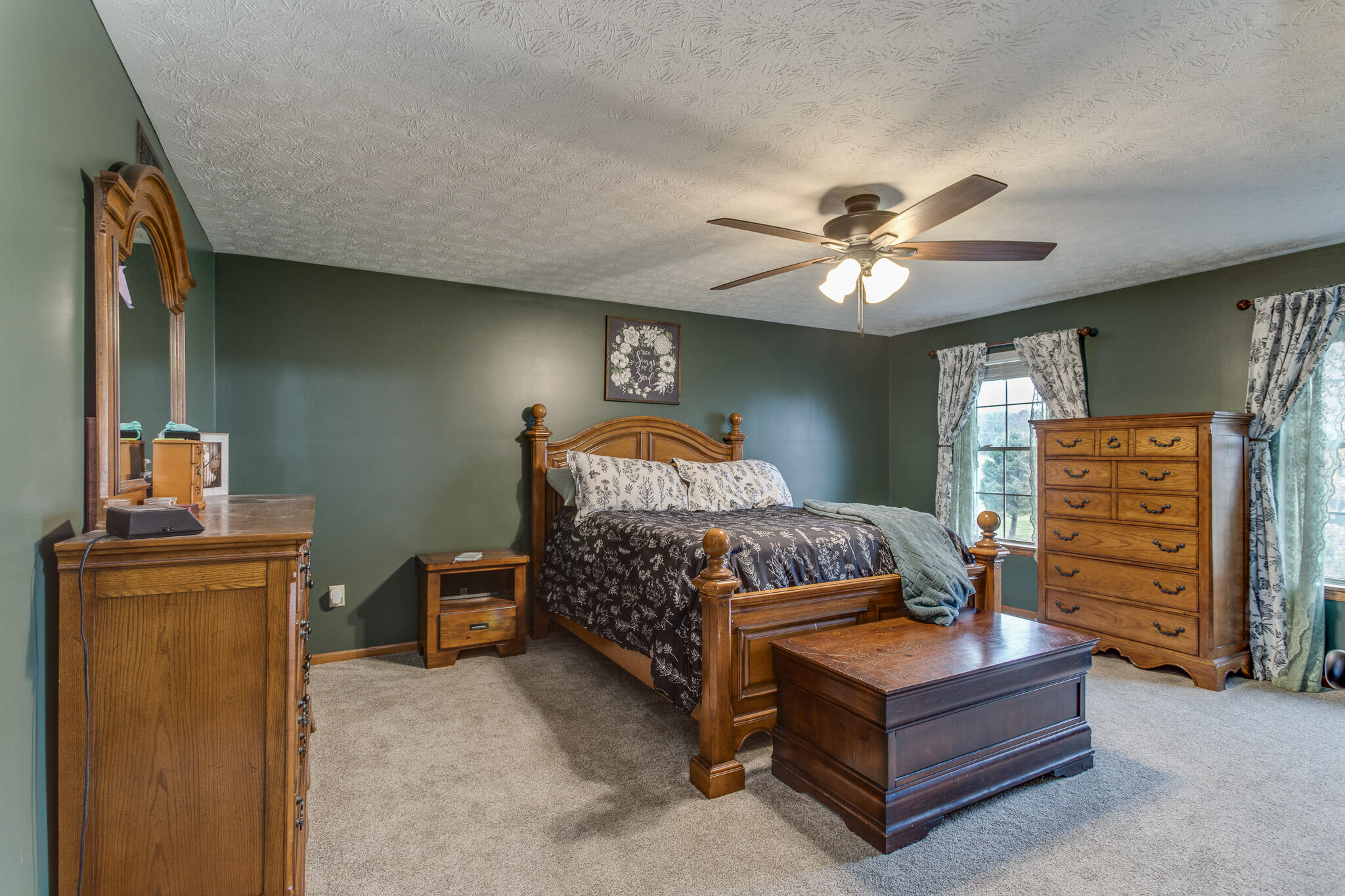 345 Sonander Road, Urbana, Ohio 43078