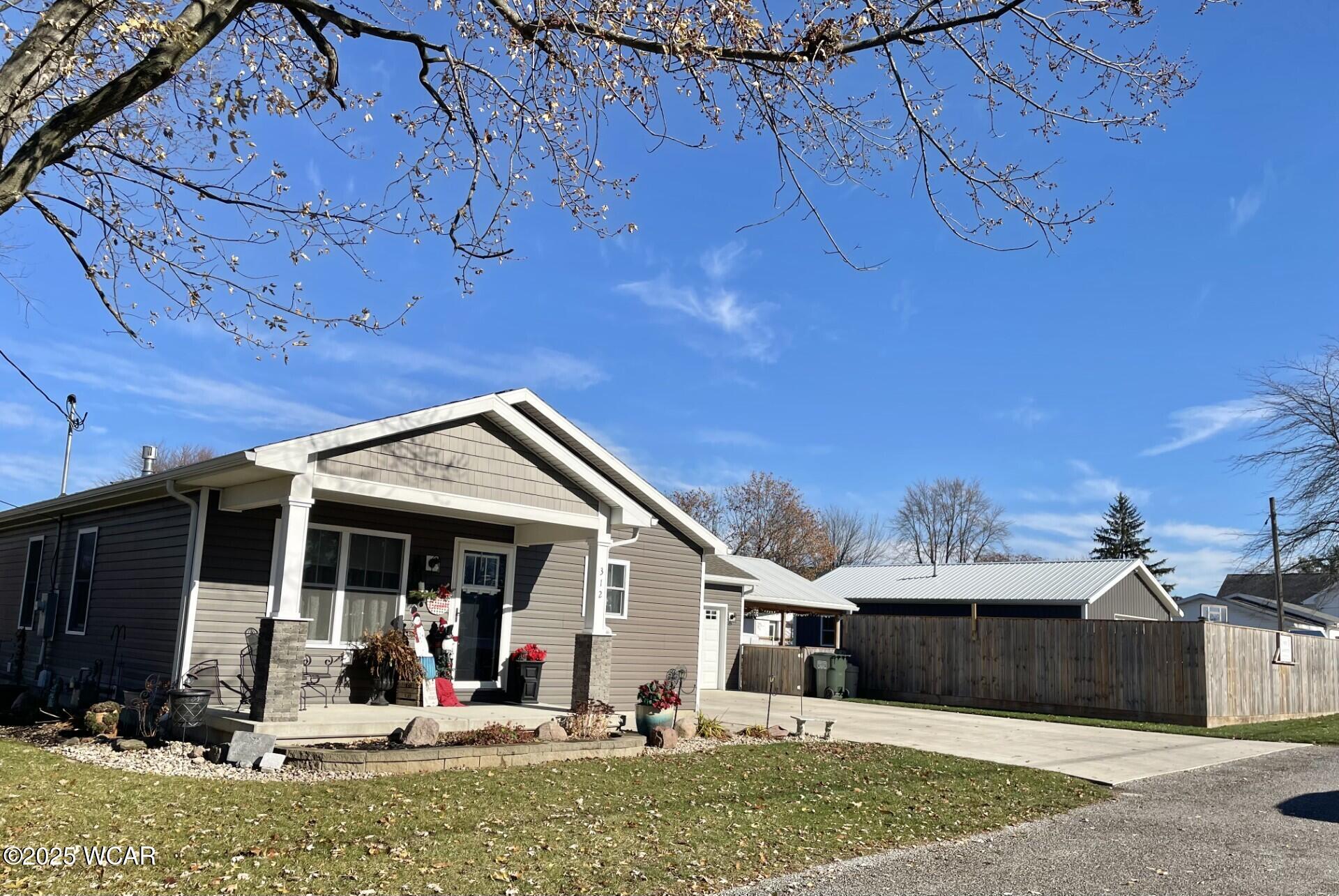 312 Woodlawn Avenue, Lafayette, Ohio