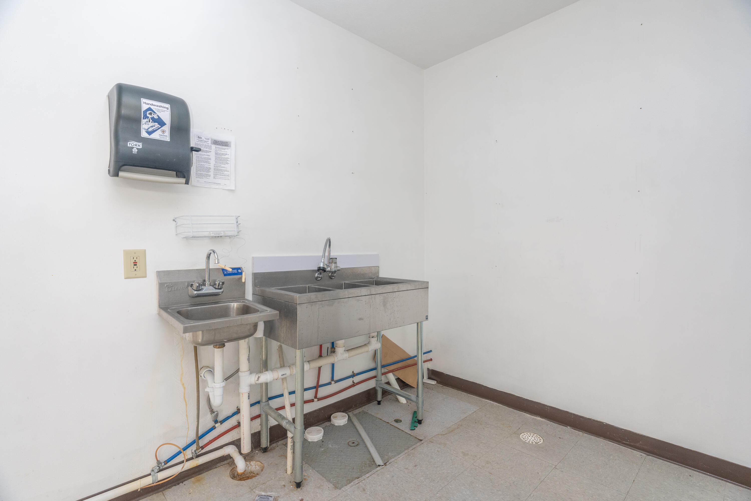 17500 State Route 274, Jackson Center, Ohio 45334