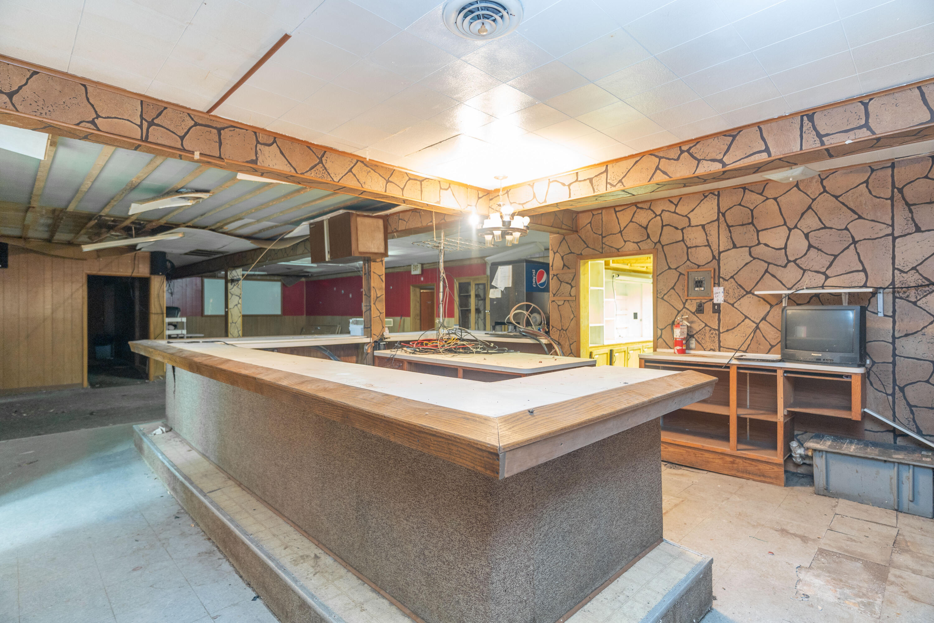 17500 State Route 274, Jackson Center, Ohio 45334