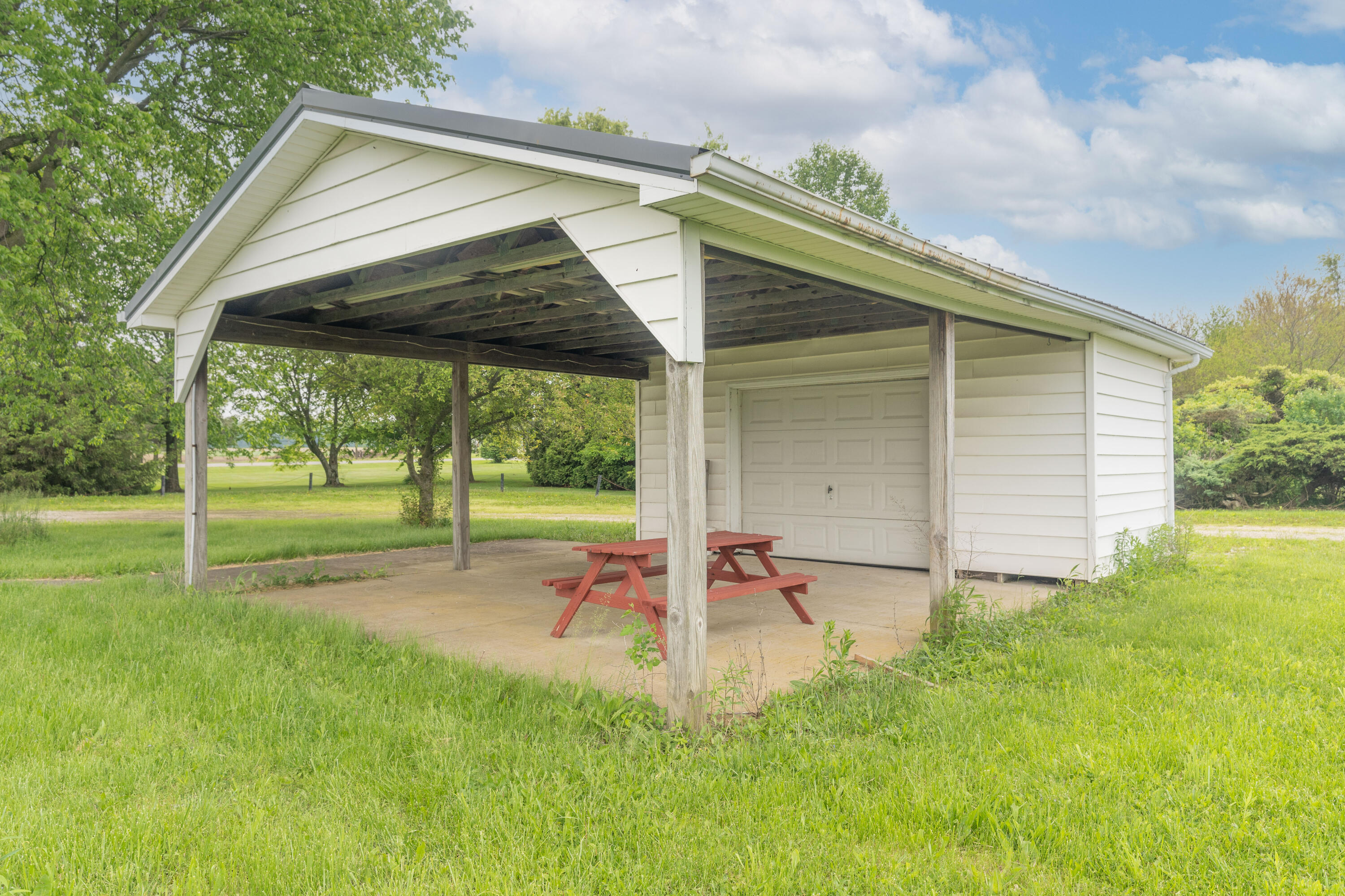 17500 State Route 274, Jackson Center, Ohio 45334