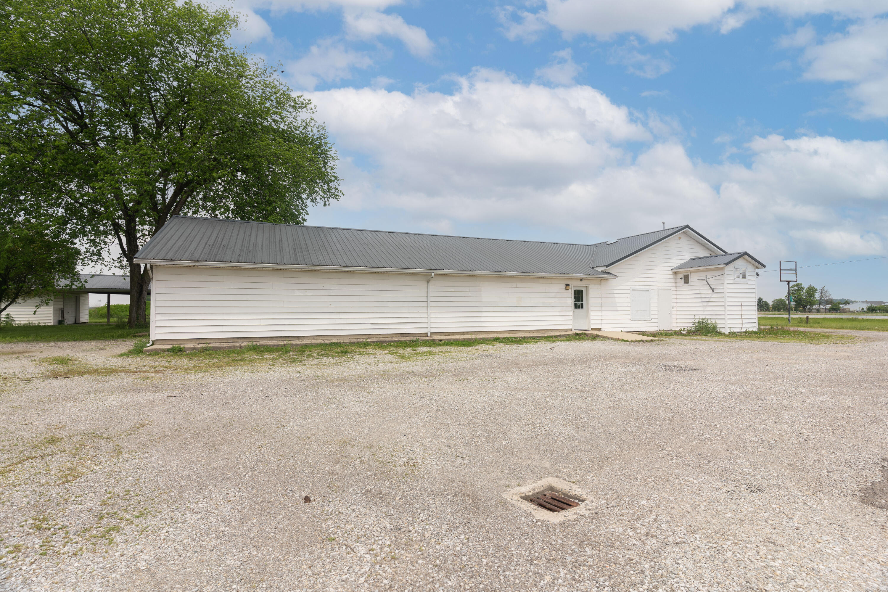 17500 State Route 274, Jackson Center, Ohio 45334