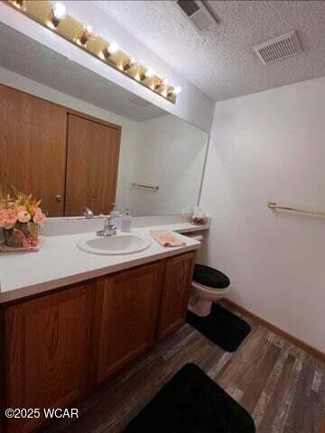 224 Oakcrest Court, Russells Point, Ohio