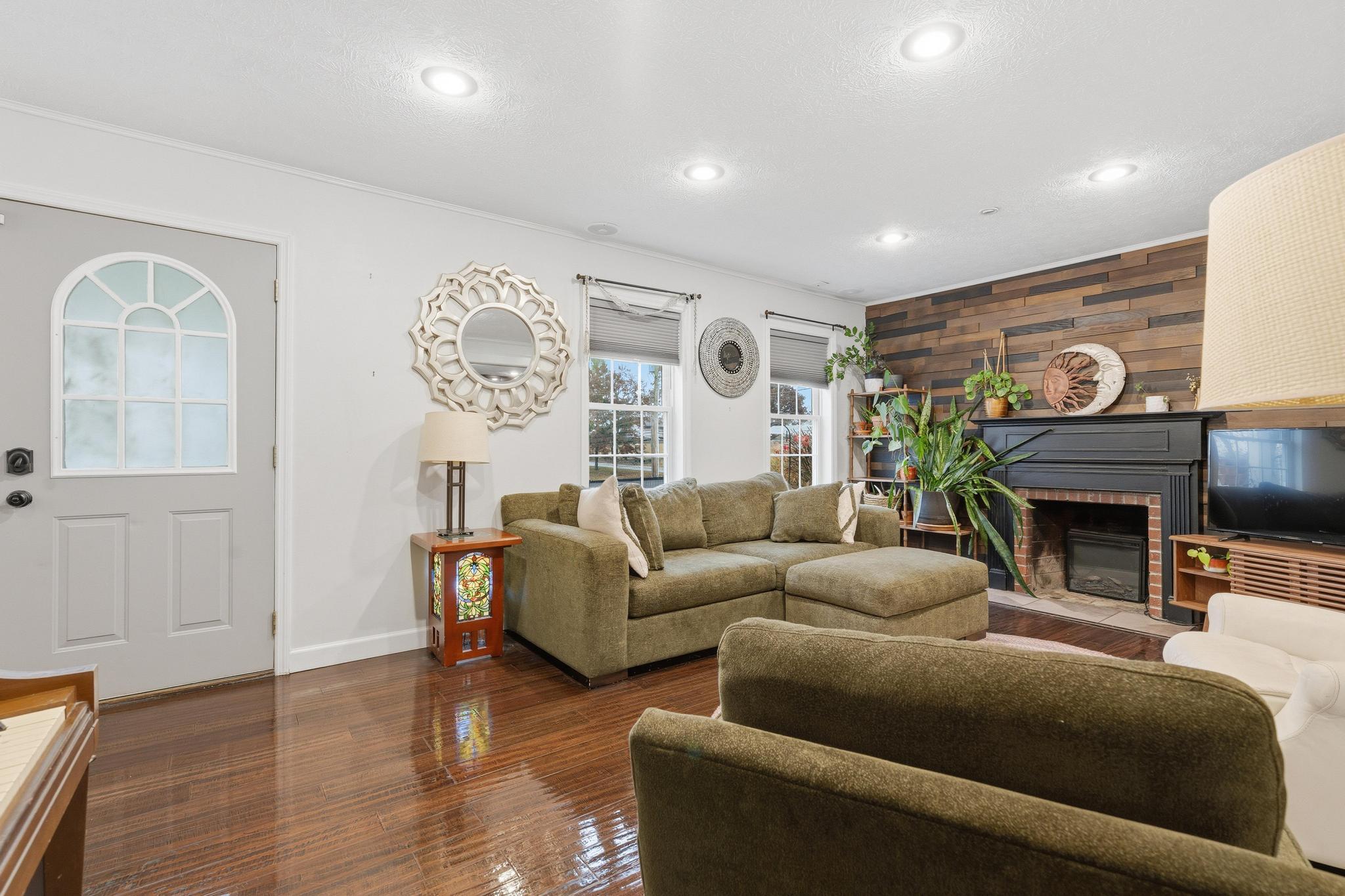 4455 Derr Road, Springfield, Ohio 45503