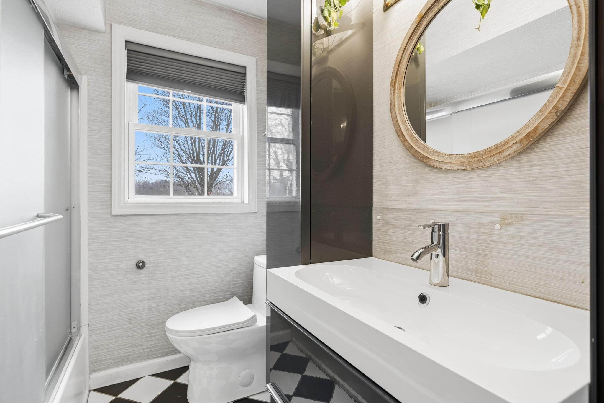 4455 Derr Road, Springfield, Ohio 45503